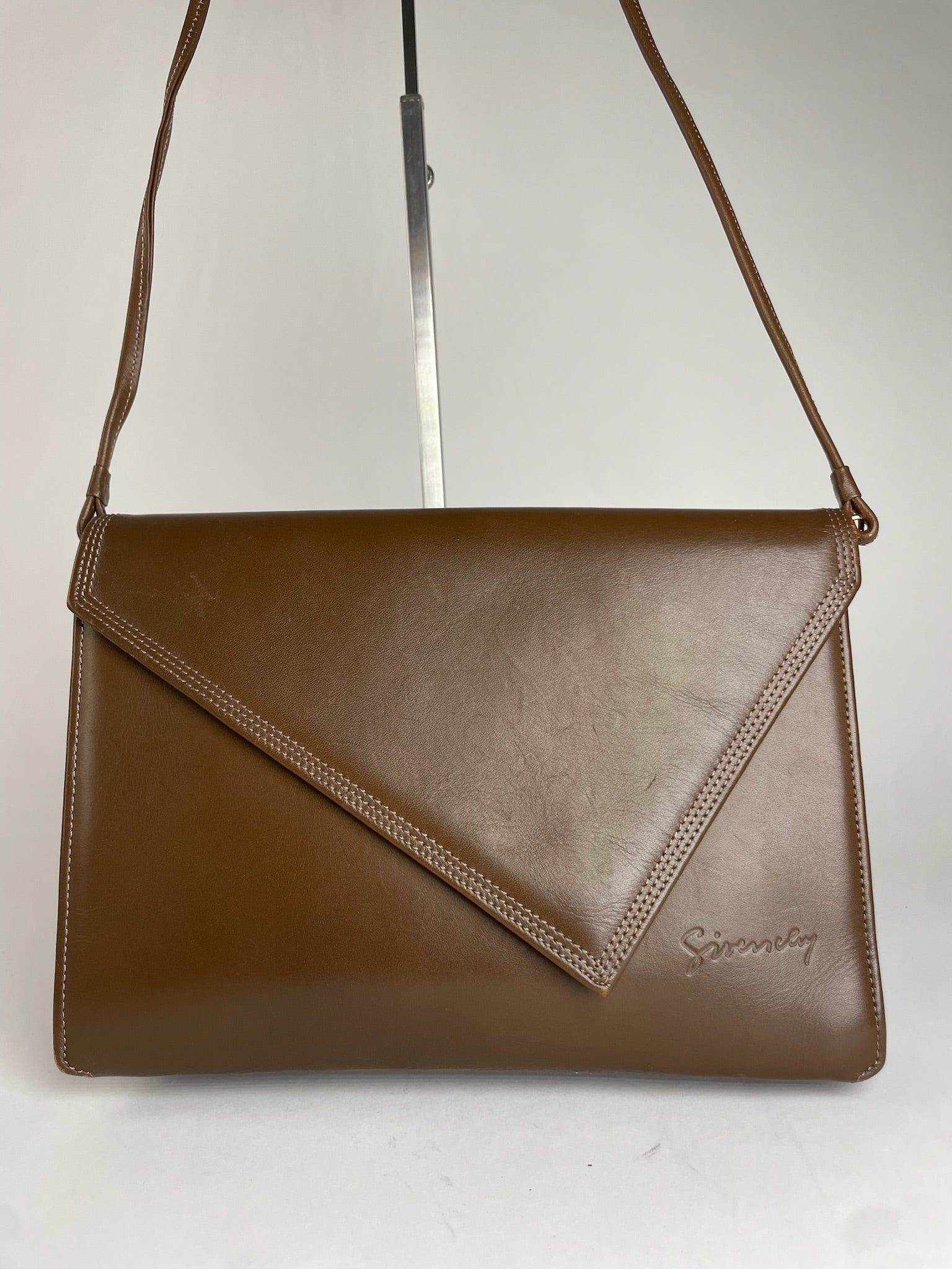 Givenchy Vintage Asymetric Leather Shoulder Bag Brown Size ONE SIZE - 8 Thumbnail