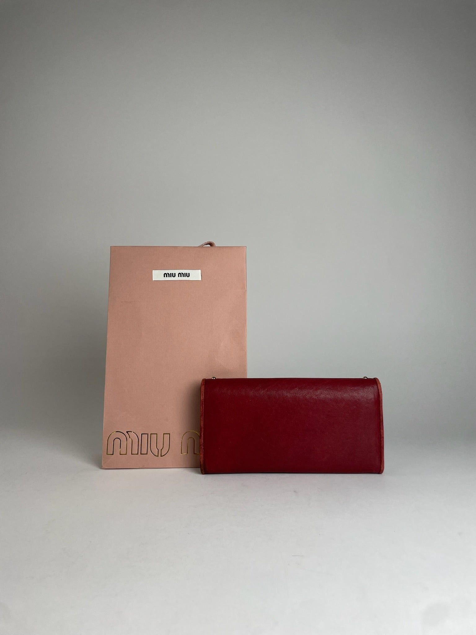 Miu Miu Vintage Studded Leather Wallet Red Size ONE SIZE - 2 Thumbnail