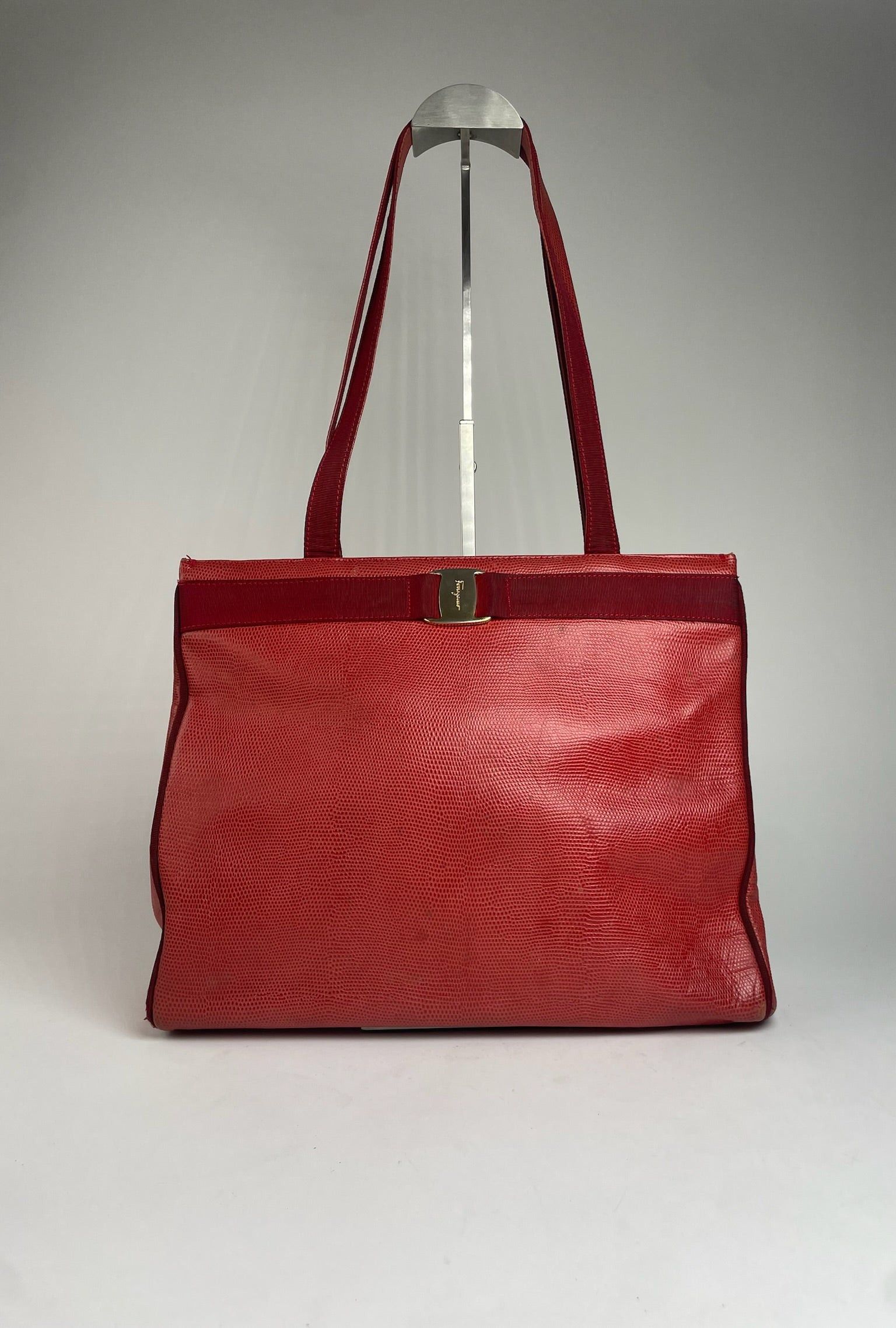 Salvatore Ferragamo Vintage Snake Emblossed Leather Handbag Red Size ONE SIZE - 6 Thumbnail