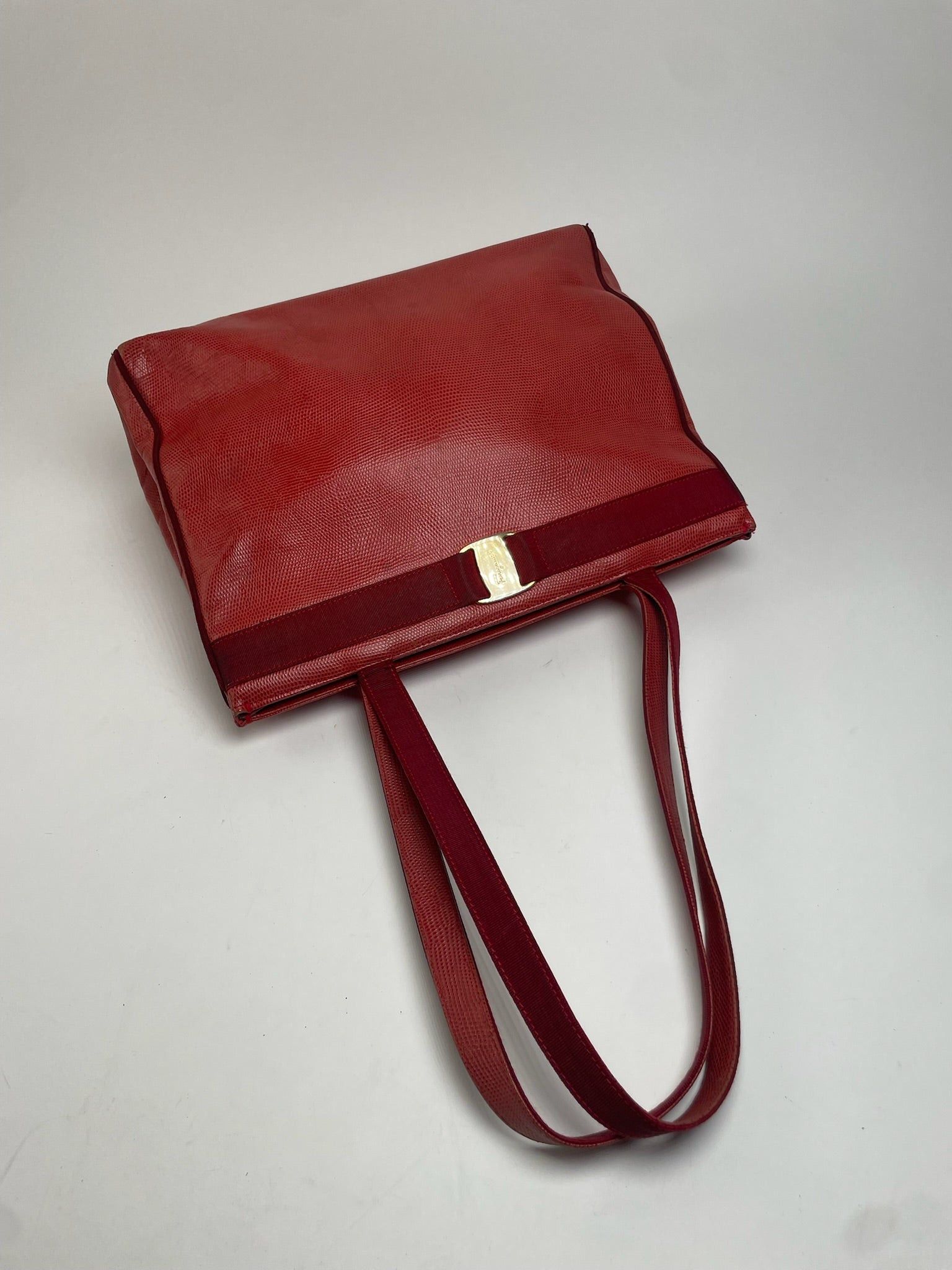 Salvatore Ferragamo Vintage Snake Emblossed Leather Handbag Red Size ONE SIZE - 8 Thumbnail