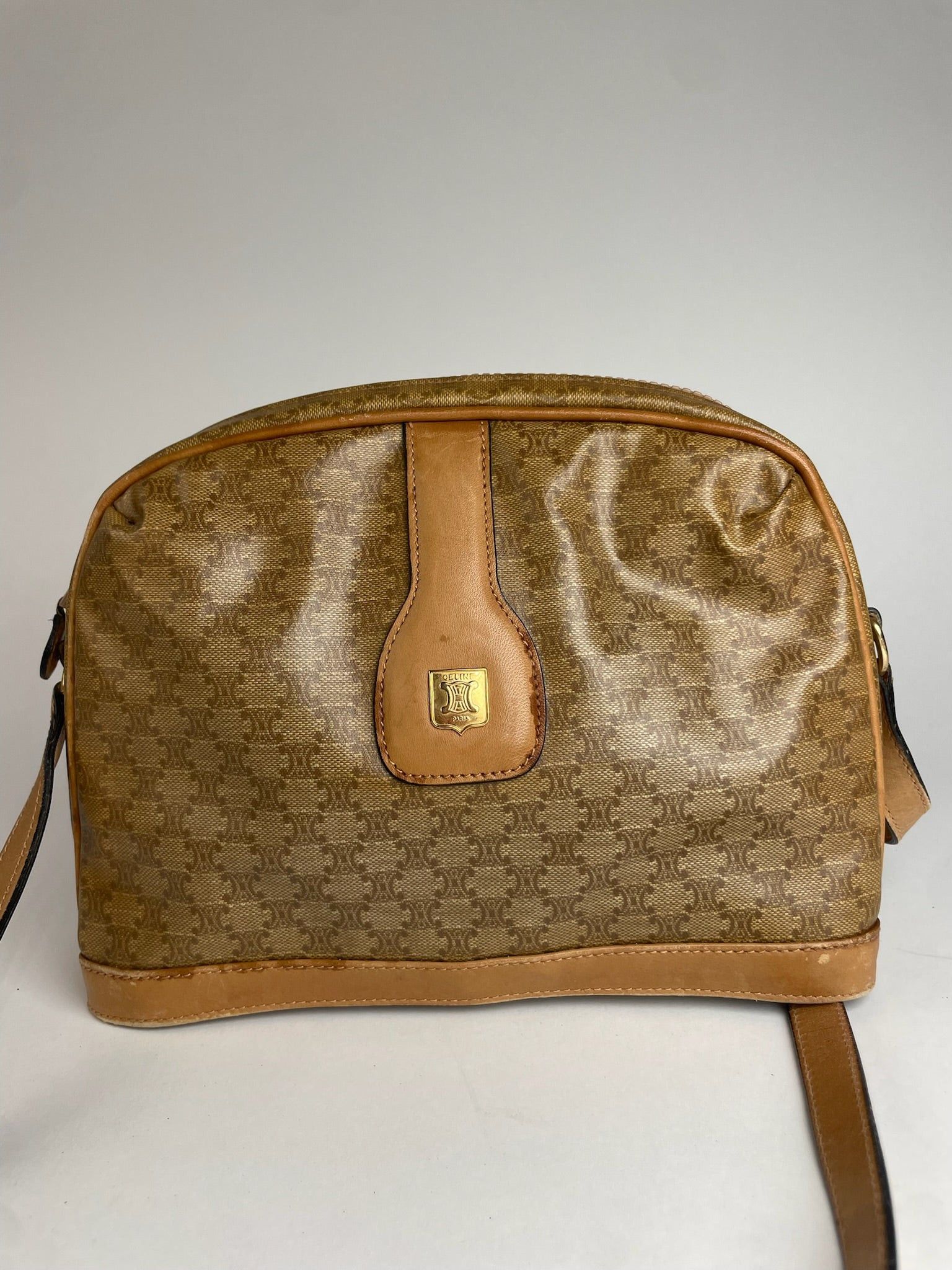Celine Vintage Paris Triomphe Monogram Camel Leather Shoulder Bag Size ONE SIZE - 8 Thumbnail