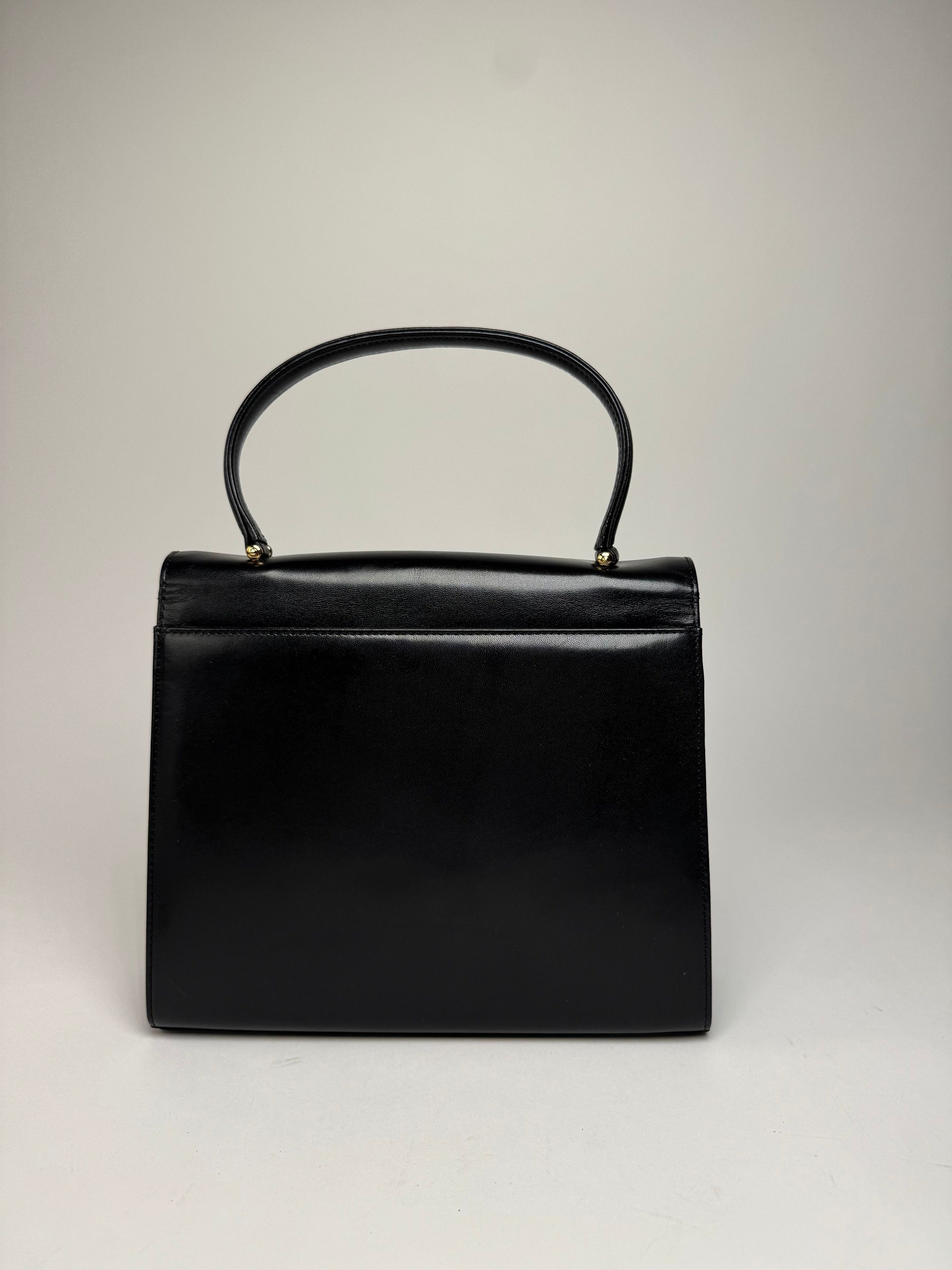 Givenchy Vintage Leather Handbag Black Size ONE SIZE - 14 Thumbnail