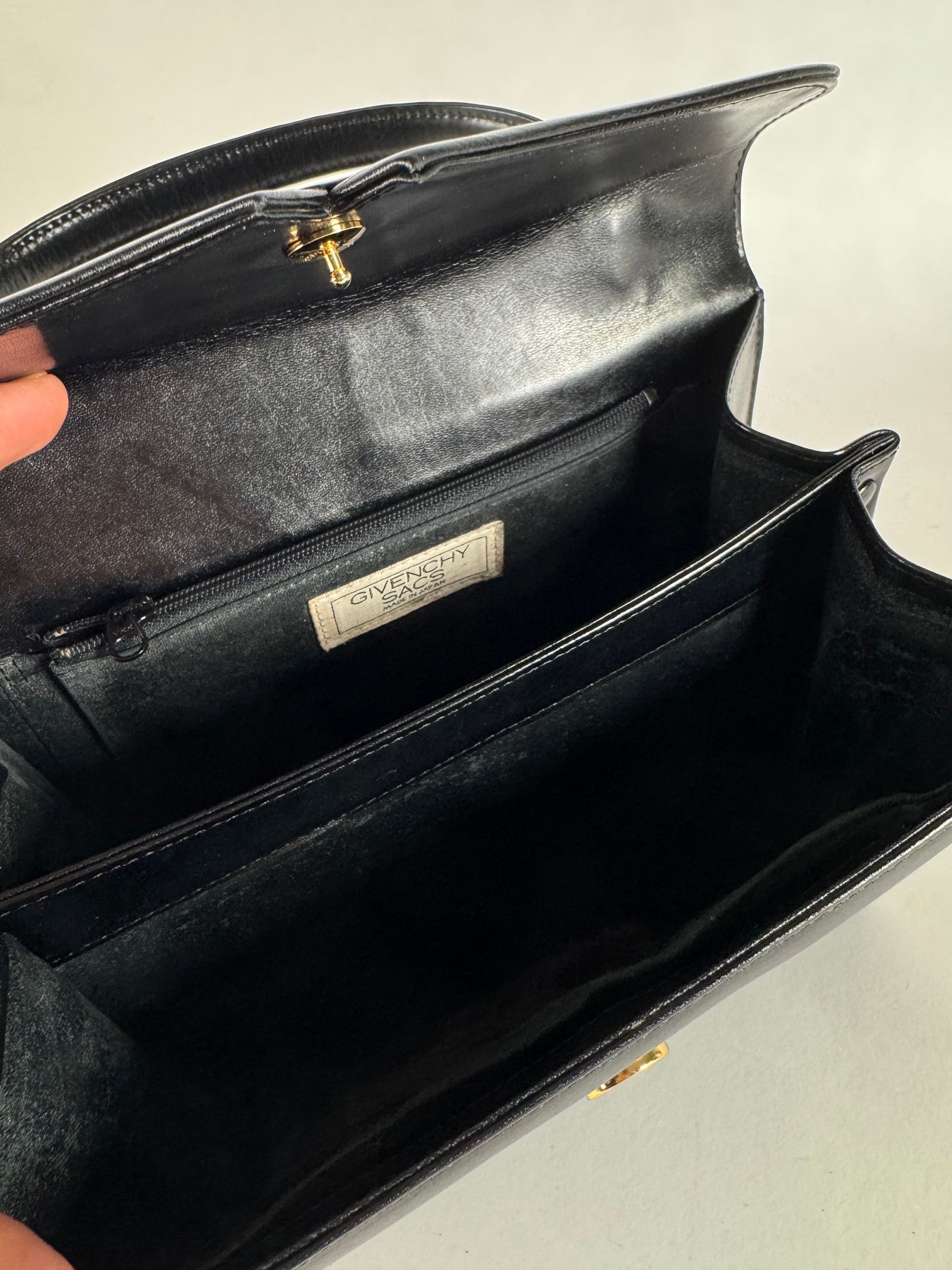 Givenchy Vintage Leather Handbag Black Size ONE SIZE - 11 Thumbnail