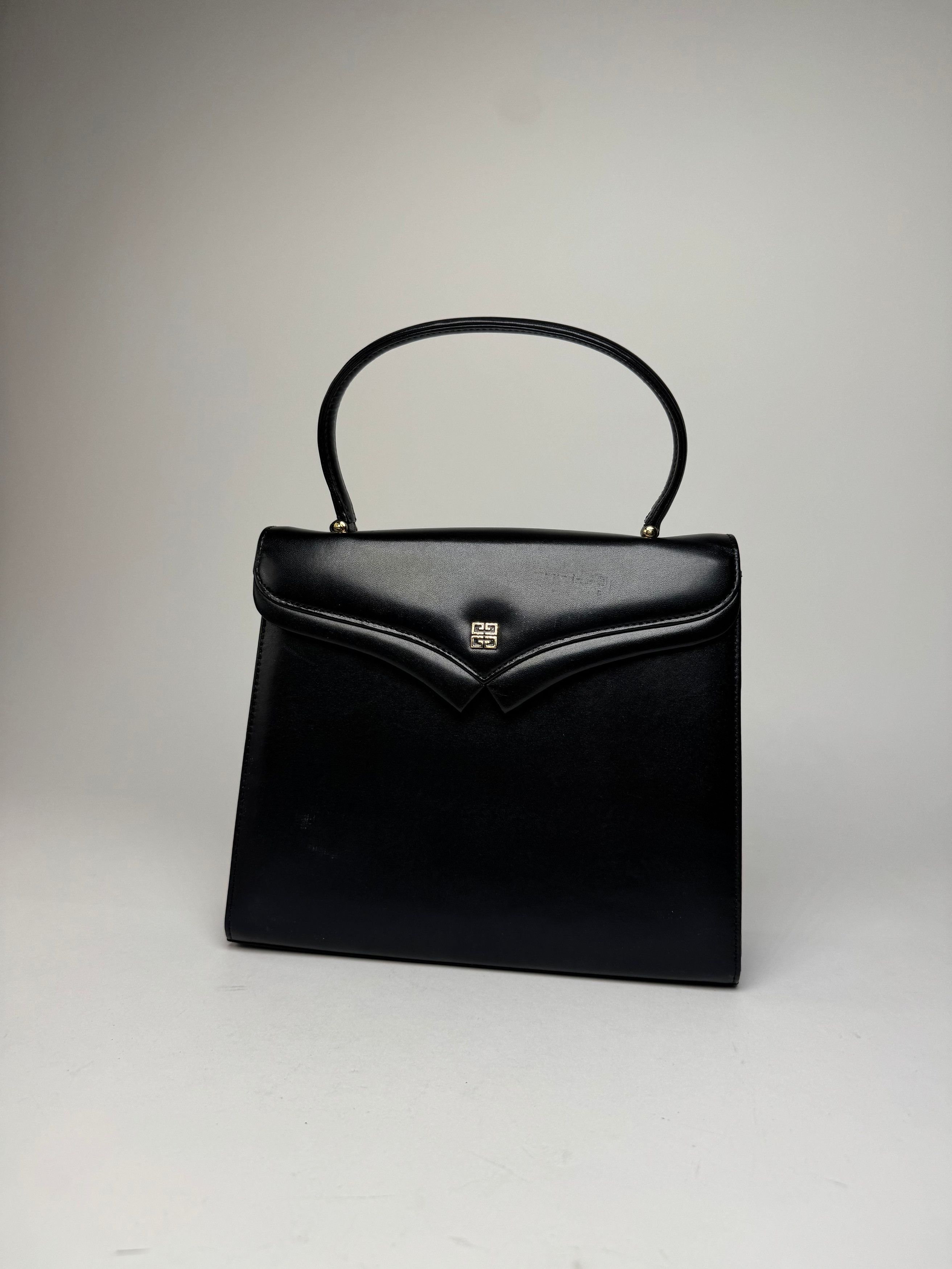 Givenchy Vintage Leather Handbag Black Size ONE SIZE - 8 Thumbnail