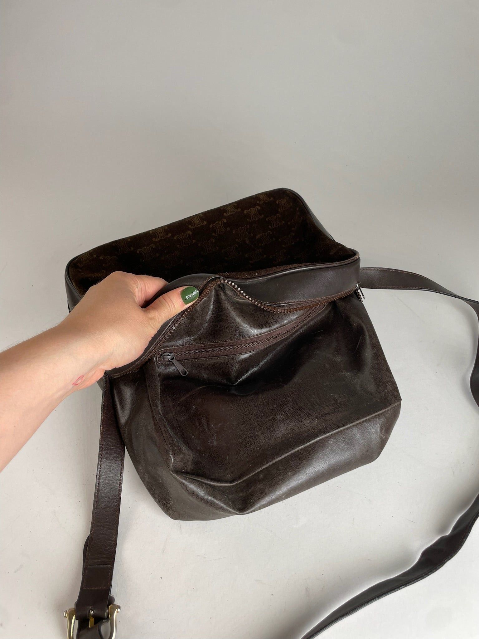 Celine Vintage Paris Suede Monogram Shoulder Crossbody Bag Brown Size ONE SIZE - 4 Thumbnail