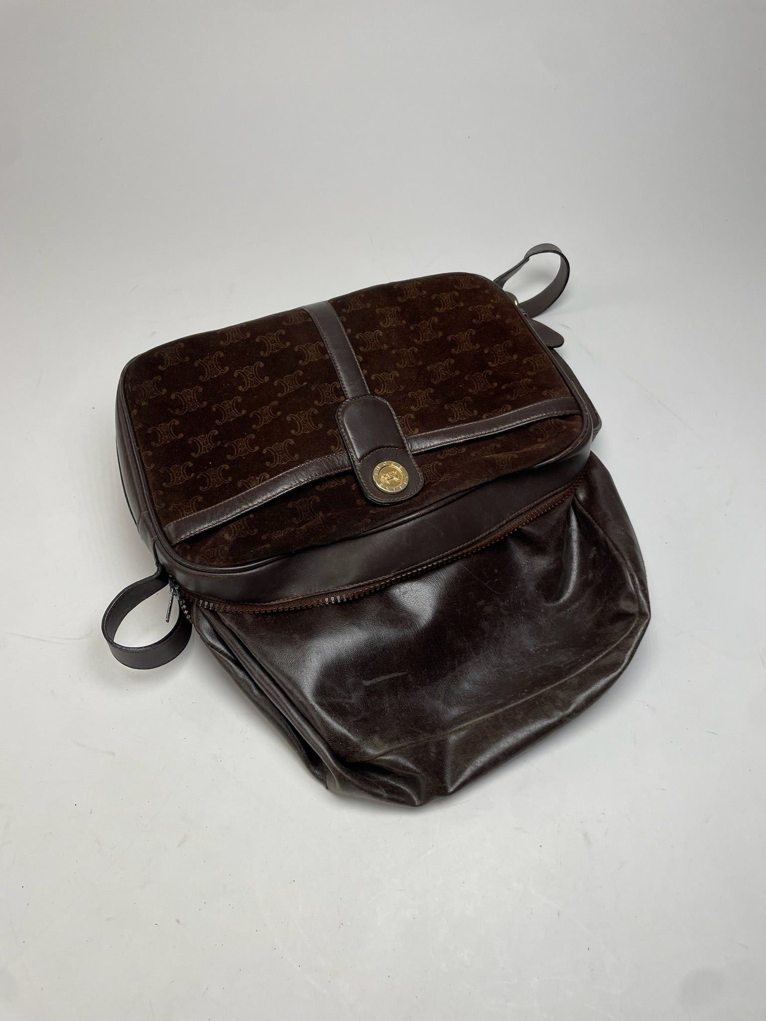 Celine Vintage Paris Suede Monogram Shoulder Crossbody Bag Brown Size ONE SIZE - 5 Thumbnail