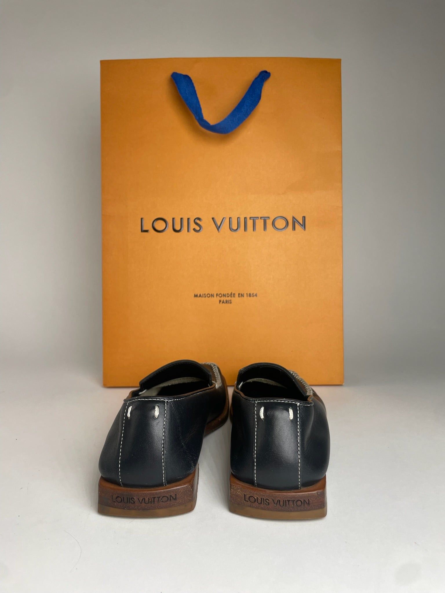 Louis Vuitton Vintage Leather Loafer Black EU35,5 Size US 4.5 / IT 34.5 - 5 Thumbnail