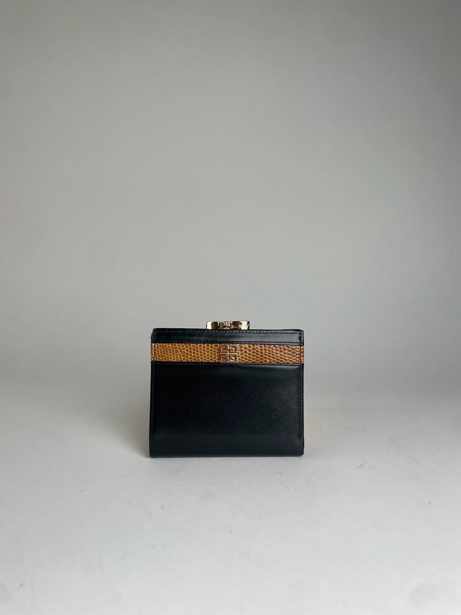 Givenchy Vintage Snake Emblossed Leather Wallet Black Brown Size ONE SIZE - 4 Thumbnail