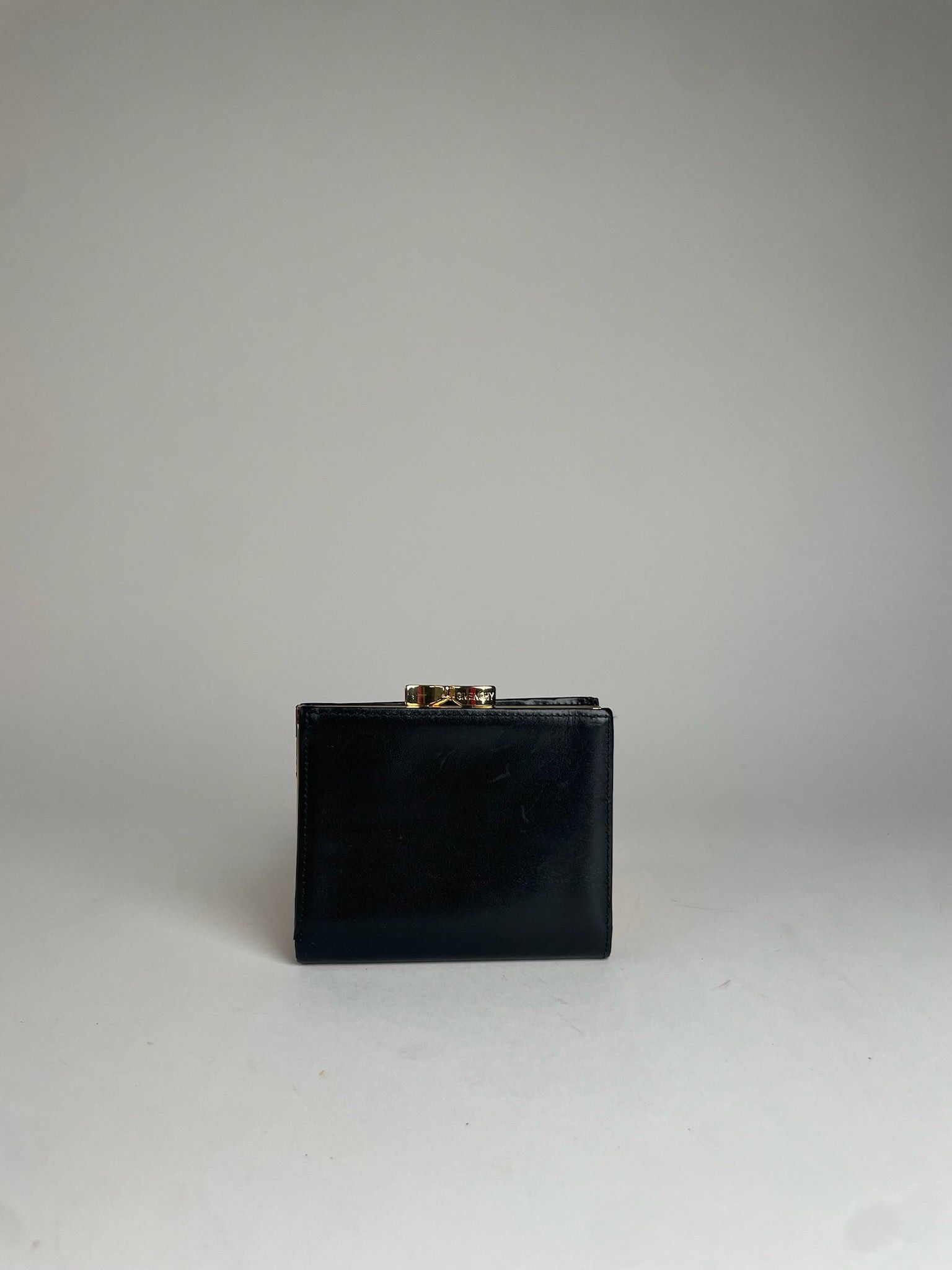 Givenchy Vintage Snake Emblossed Leather Wallet Black Brown Size ONE SIZE - 6 Thumbnail