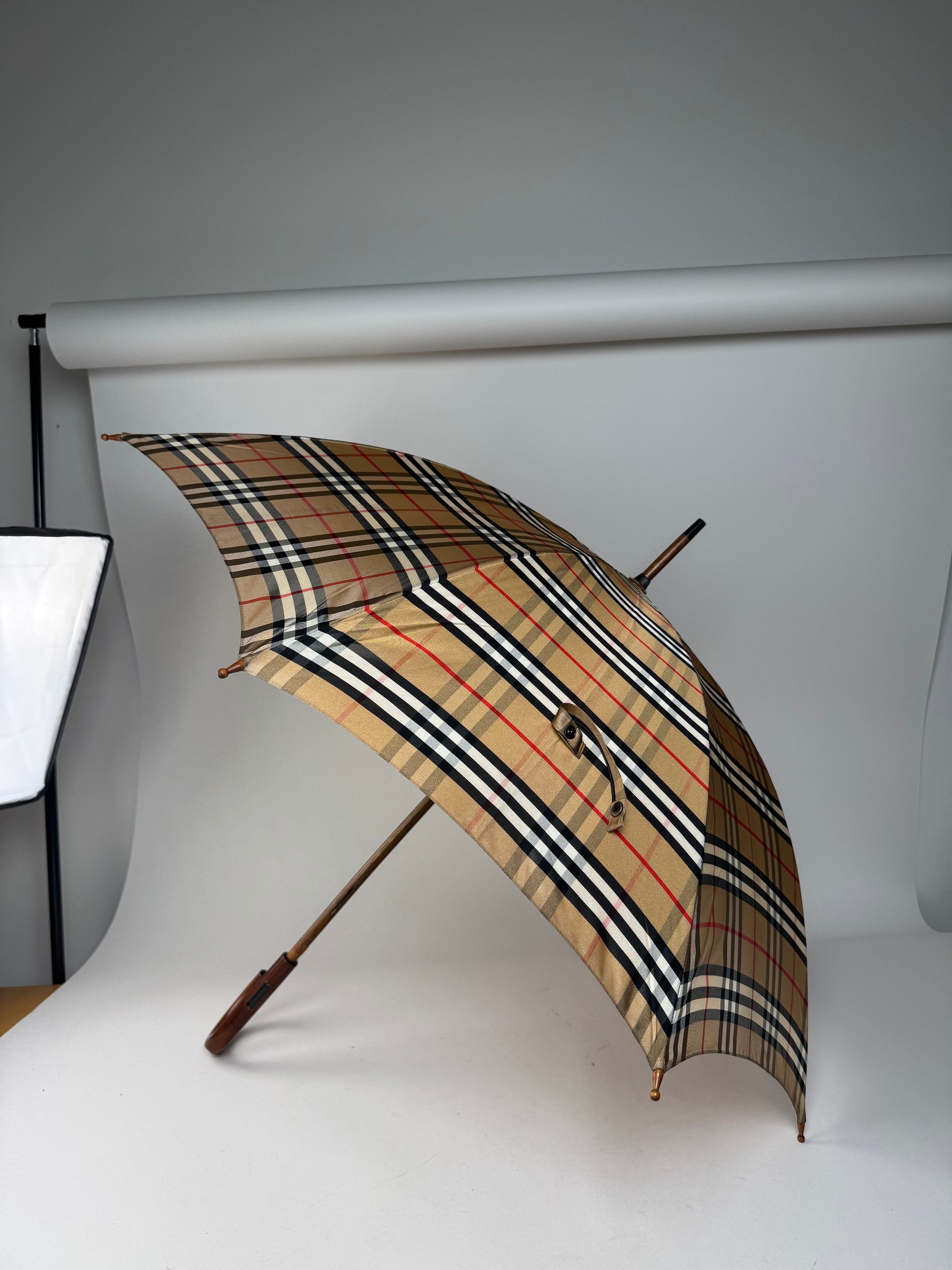 Burberry Vintage Nova Check Umbrella Beige Size ONE SIZE - 9 Thumbnail