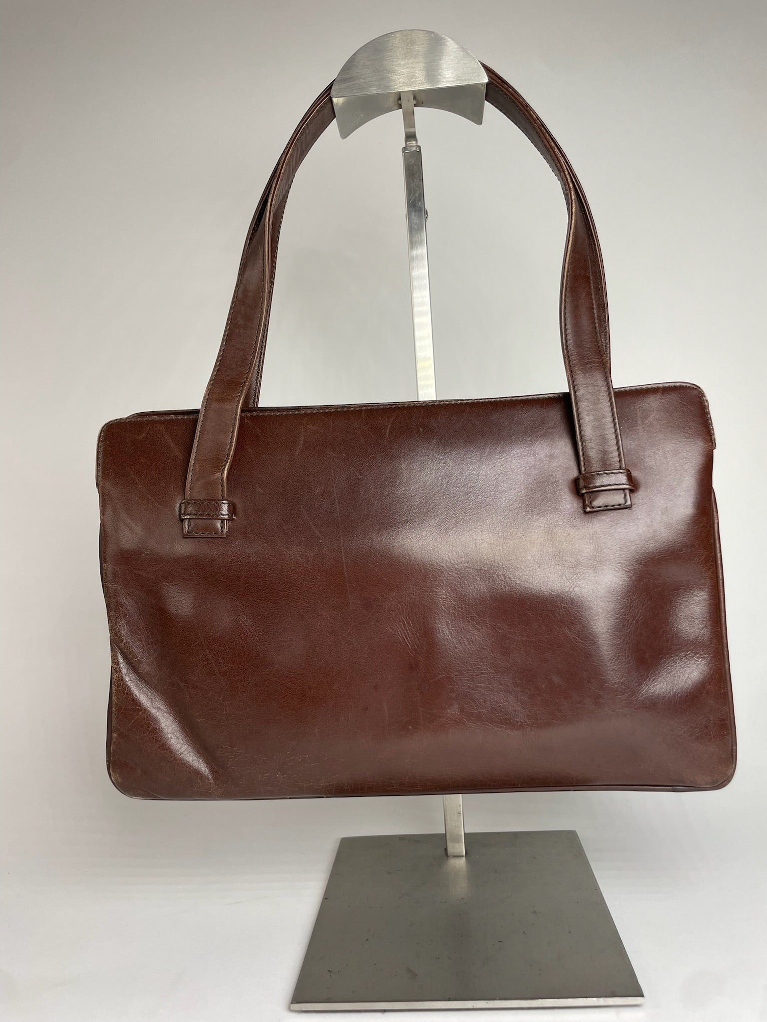 Givenchy Vintage Leather Handbag Brown Size ONE SIZE - 2 Thumbnail