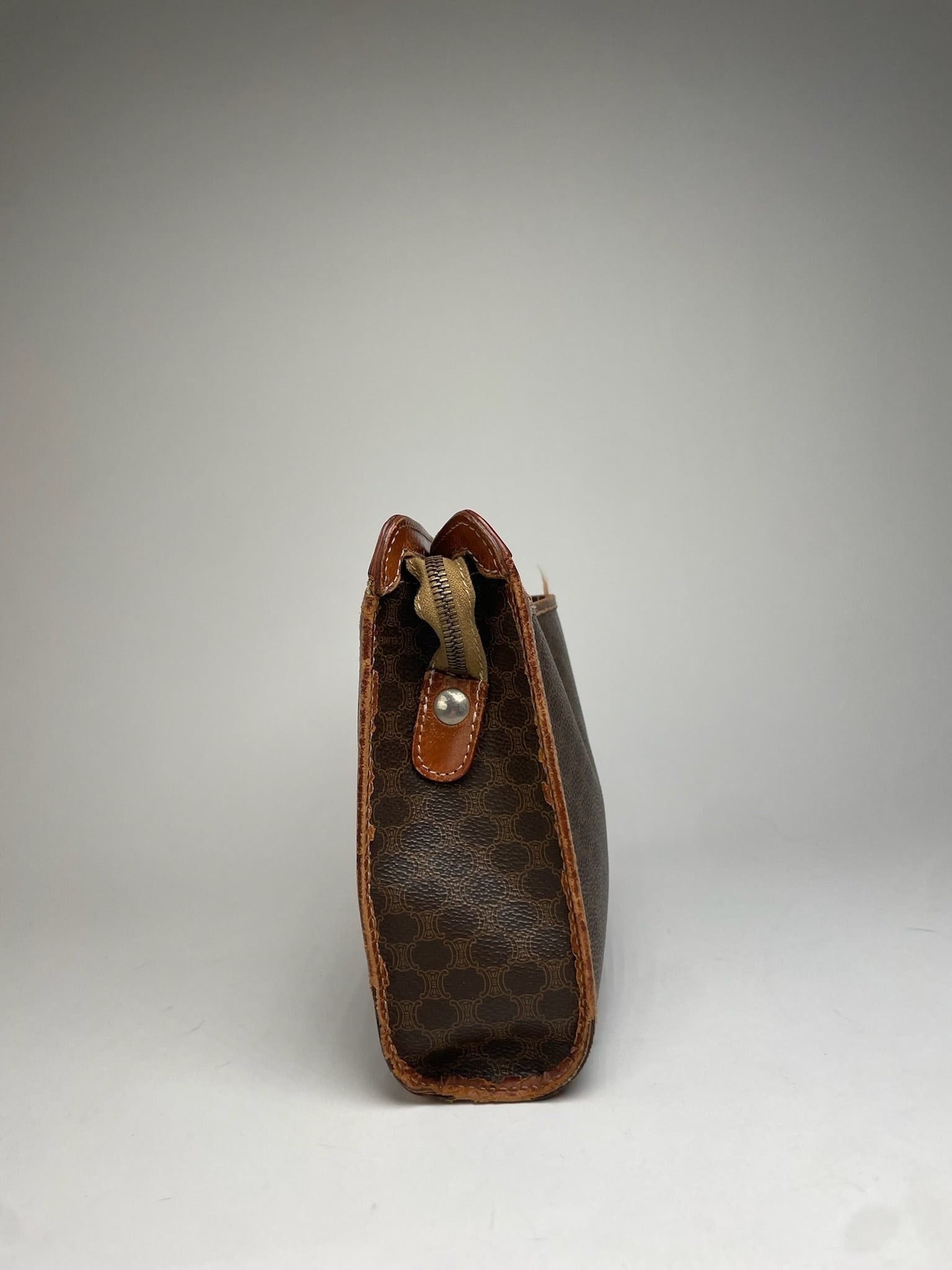 Celine Vintage Paris Triomphe Monogram Leather Clutch Brown Size ONE SIZE - 7 Thumbnail