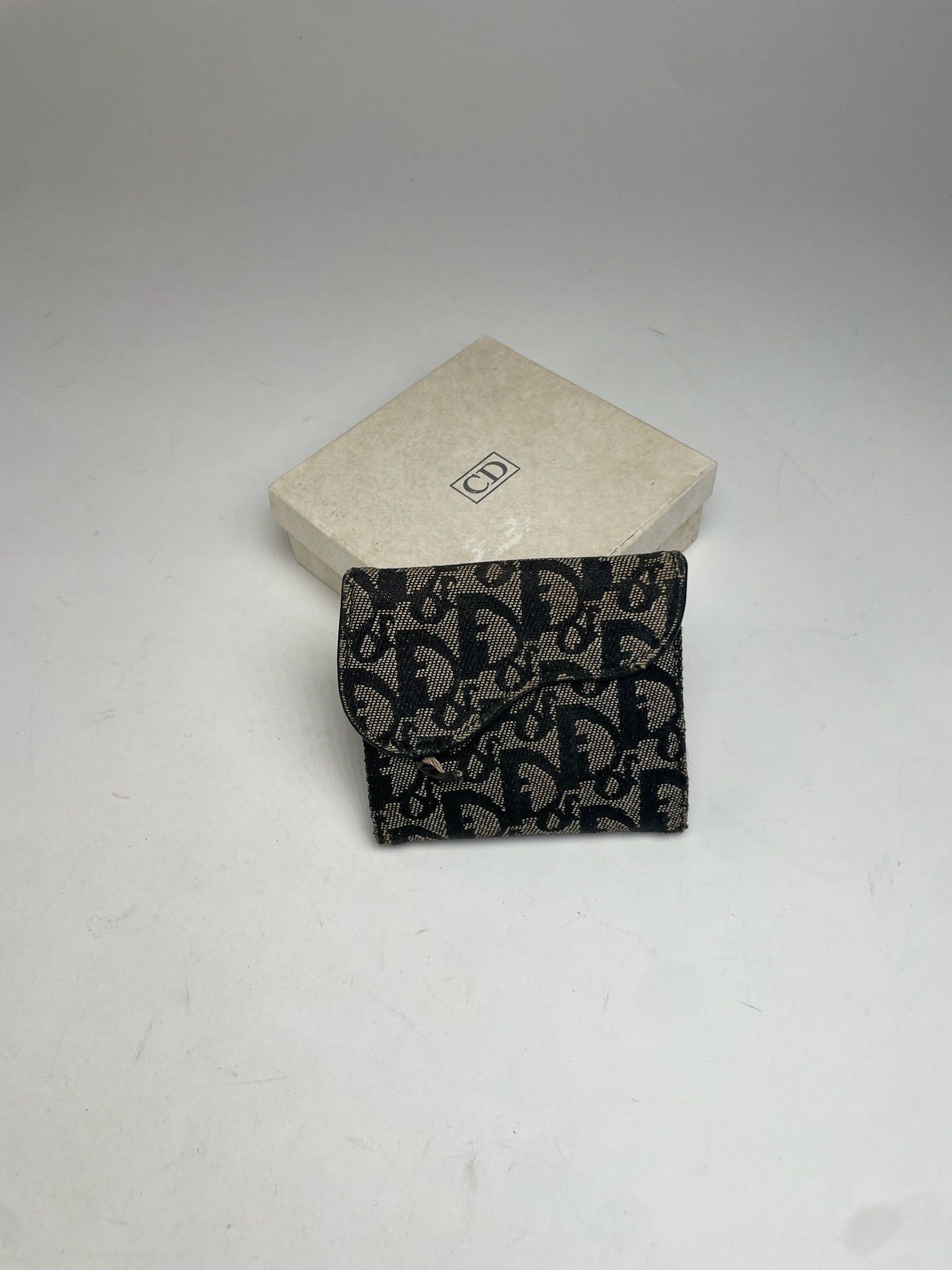 Dior Vintage Oblique Monogram Saddle Wallet Grey Black Size ONE SIZE - 10 Thumbnail