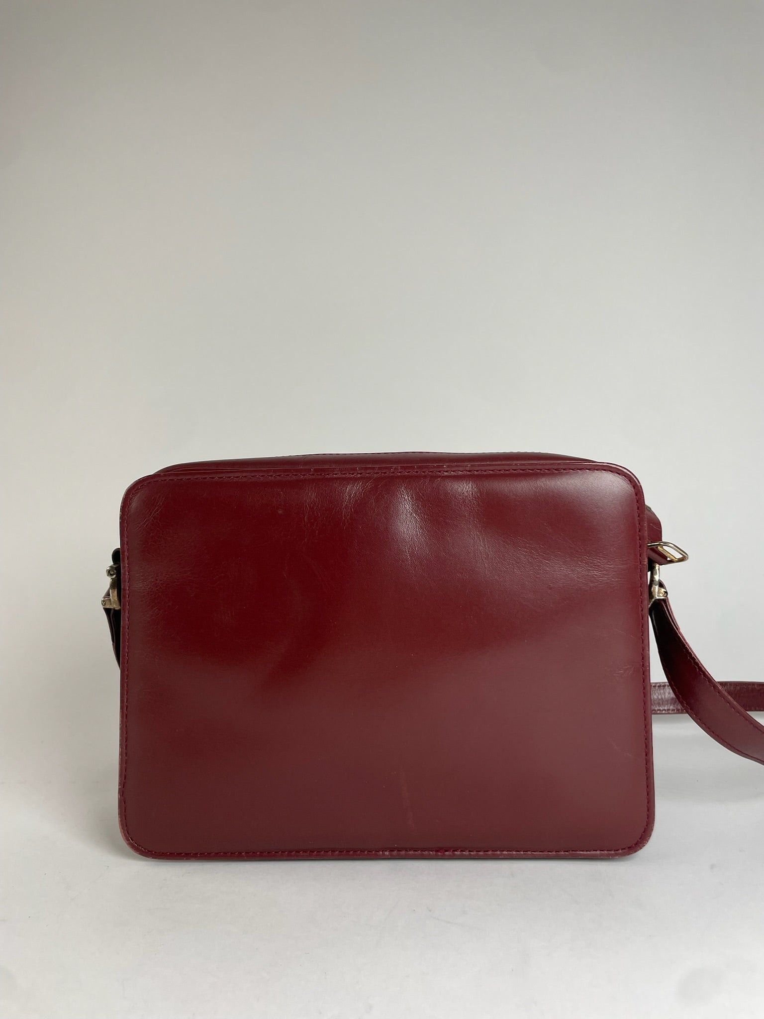 Cartier Vintage Leather Logo Shoulder Bag Burgundy Size ONE SIZE - 10 Thumbnail