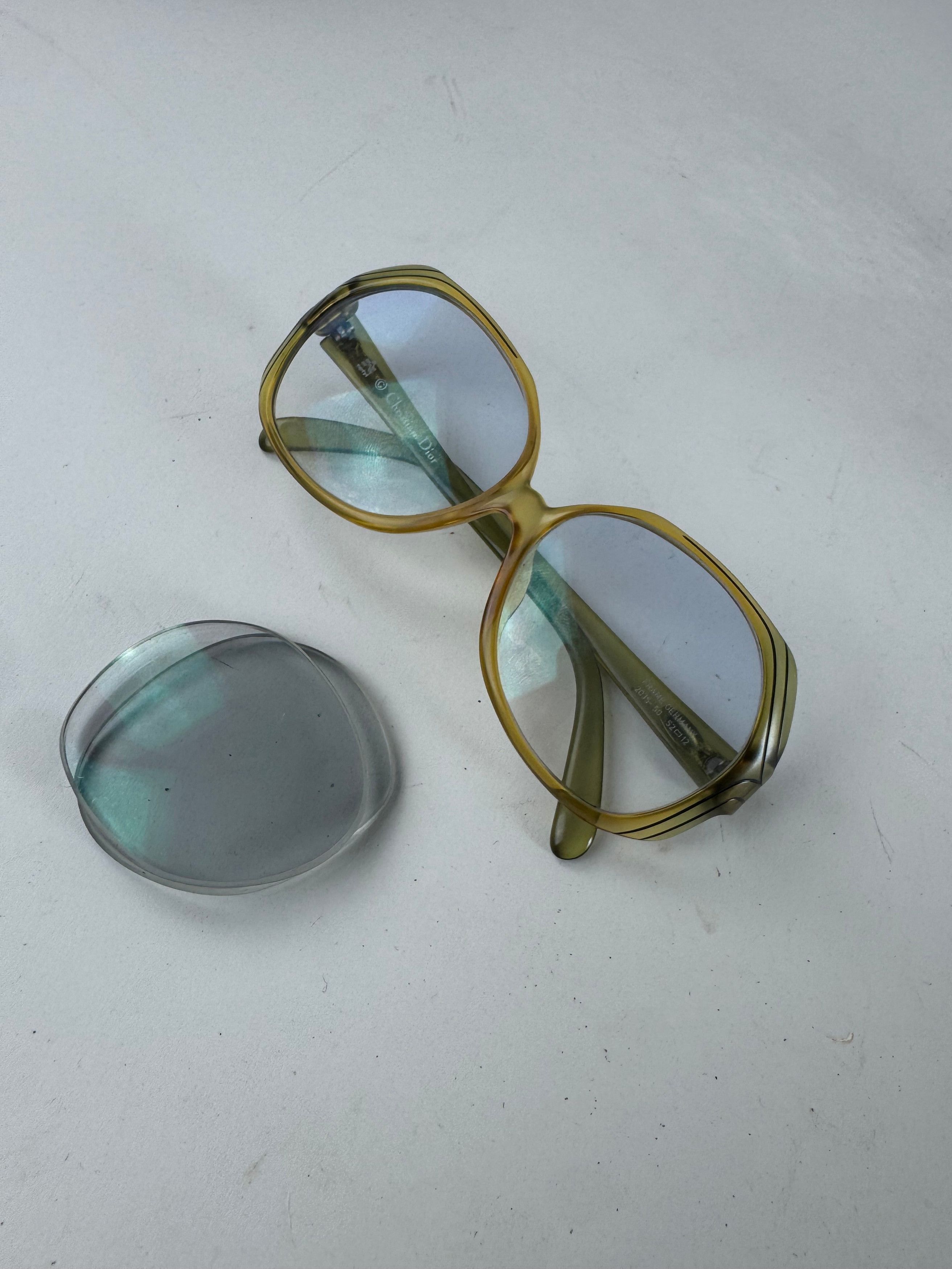 Dior Vintage Sunglasses Yellow Blue Size ONE SIZE - 13 Thumbnail