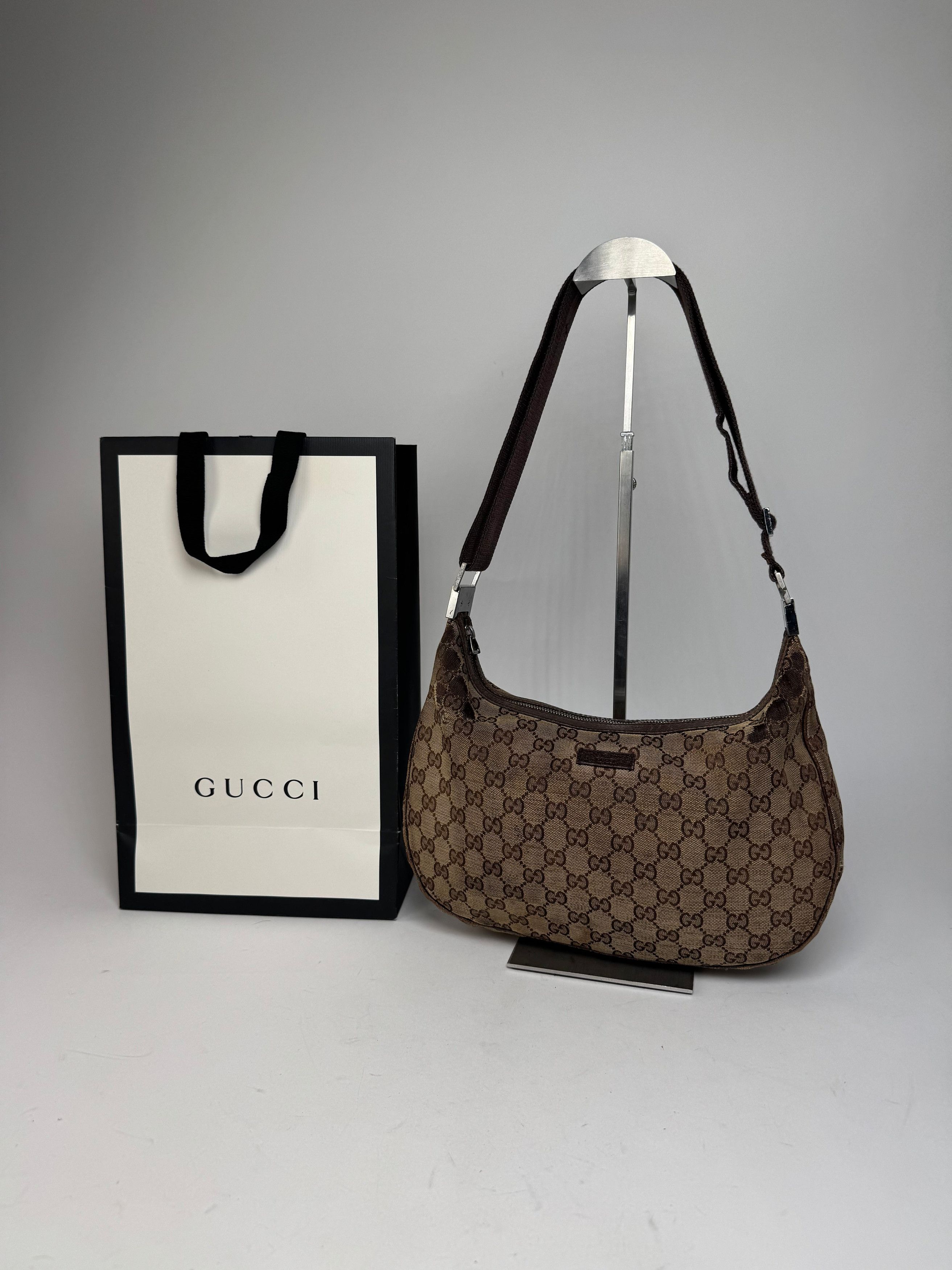 Gucci Vintage Multiway Monogram Croissant Bag Beige Brown Size ONE SIZE - 8 Thumbnail