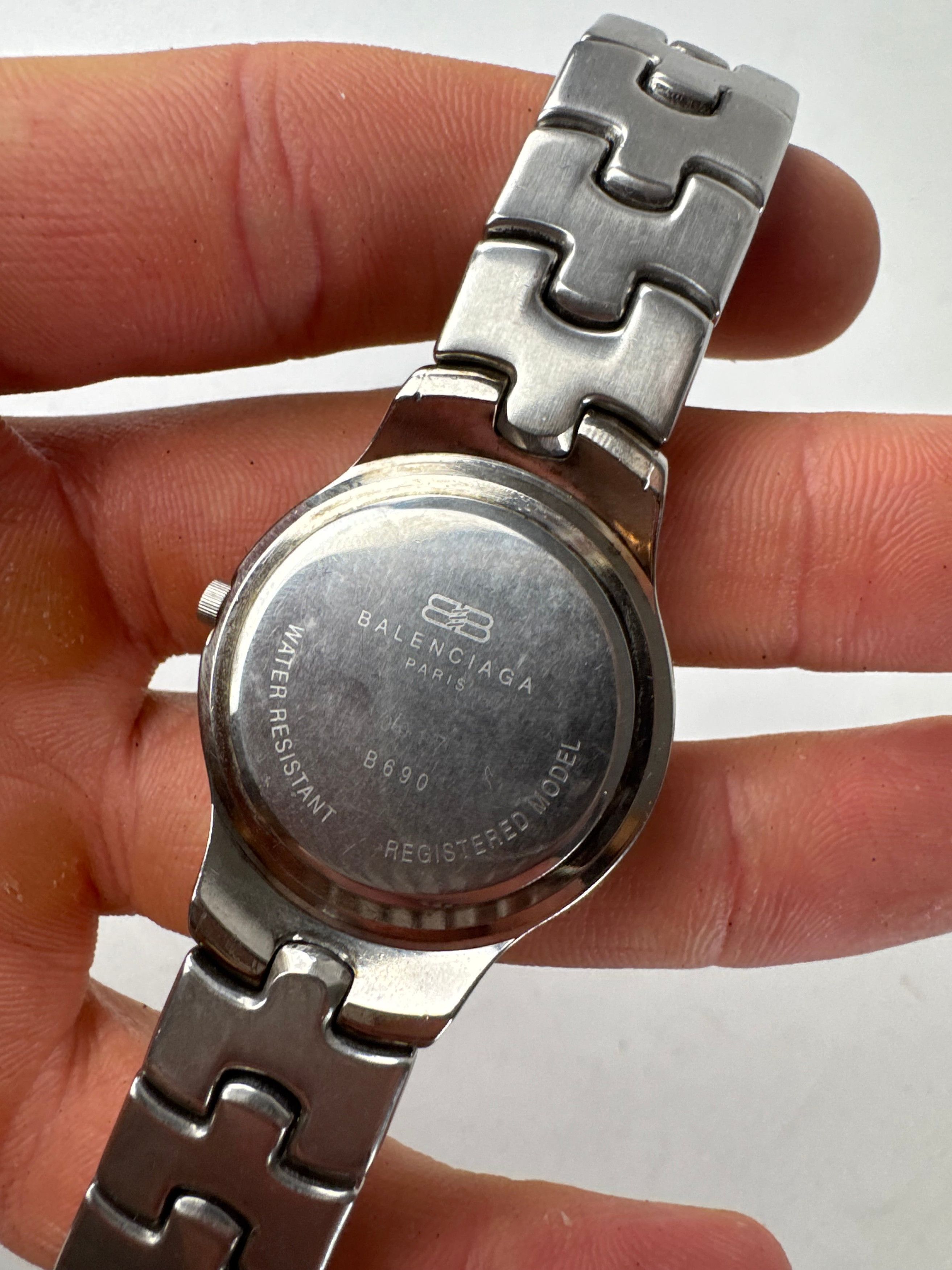 Balenciaga Vintage Metal Quartz Watch Silver Navy Size ONE SIZE - 3 Thumbnail