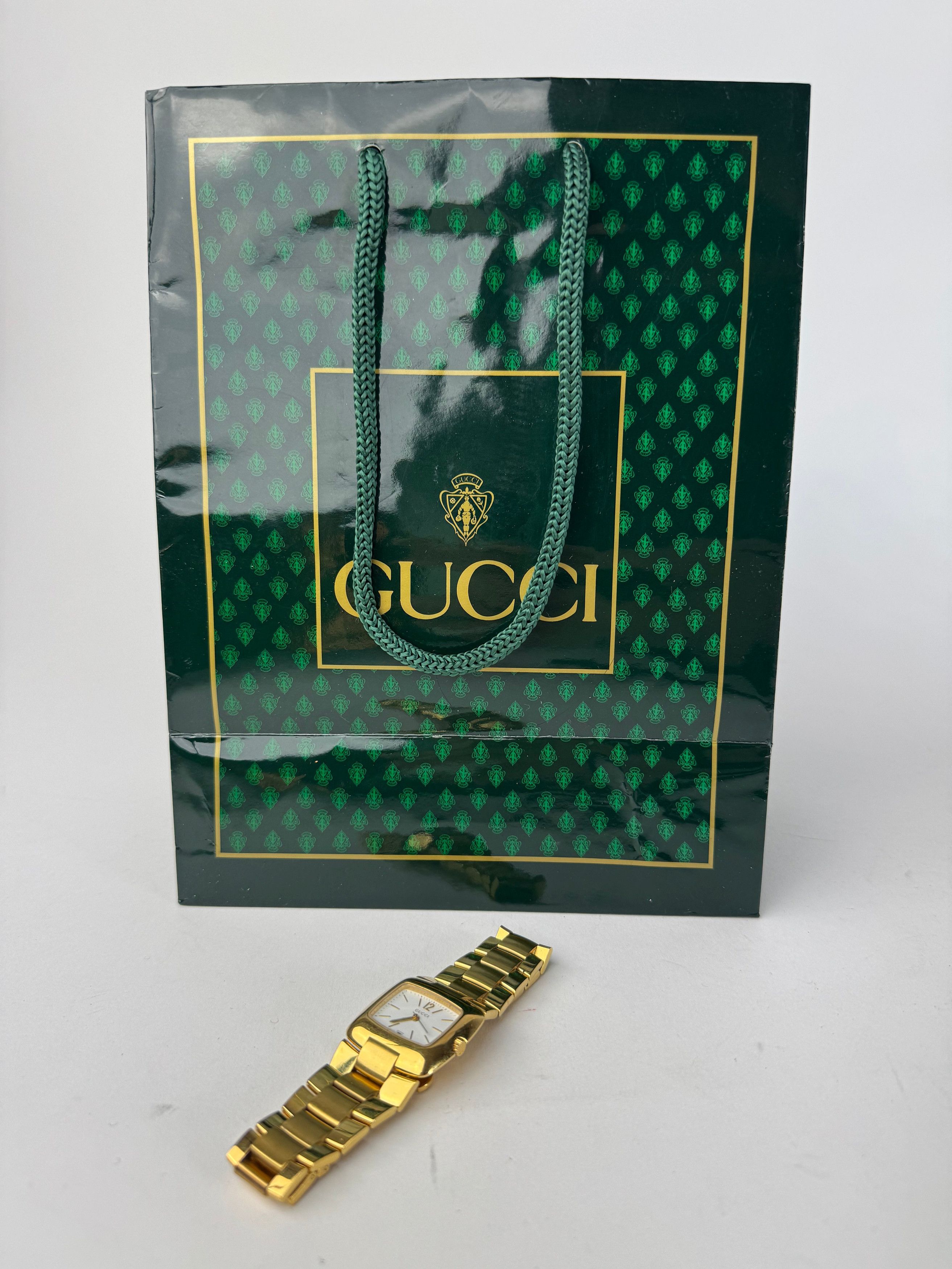 Gucci Vintage Gold Plated Quartz Watch Size ONE SIZE - 2 Thumbnail
