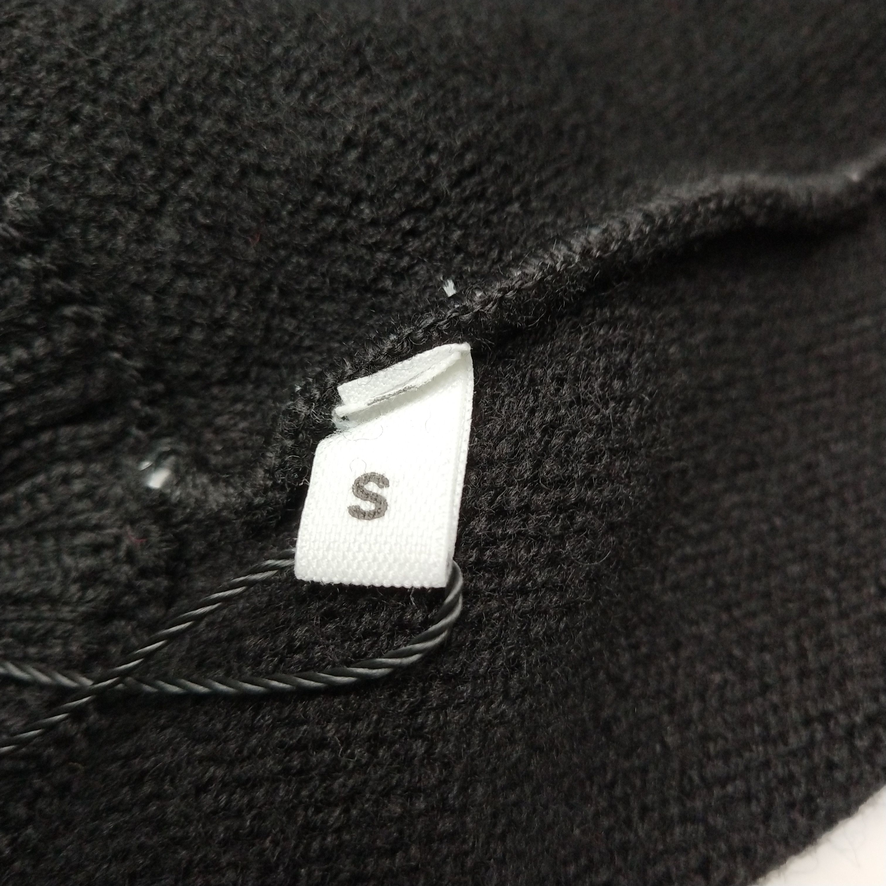 AMI AMI Alexandre Mattiussi Heart Logo Round Neck Sweater Size US S / EU 44-46 / 1 - 14 Thumbnail