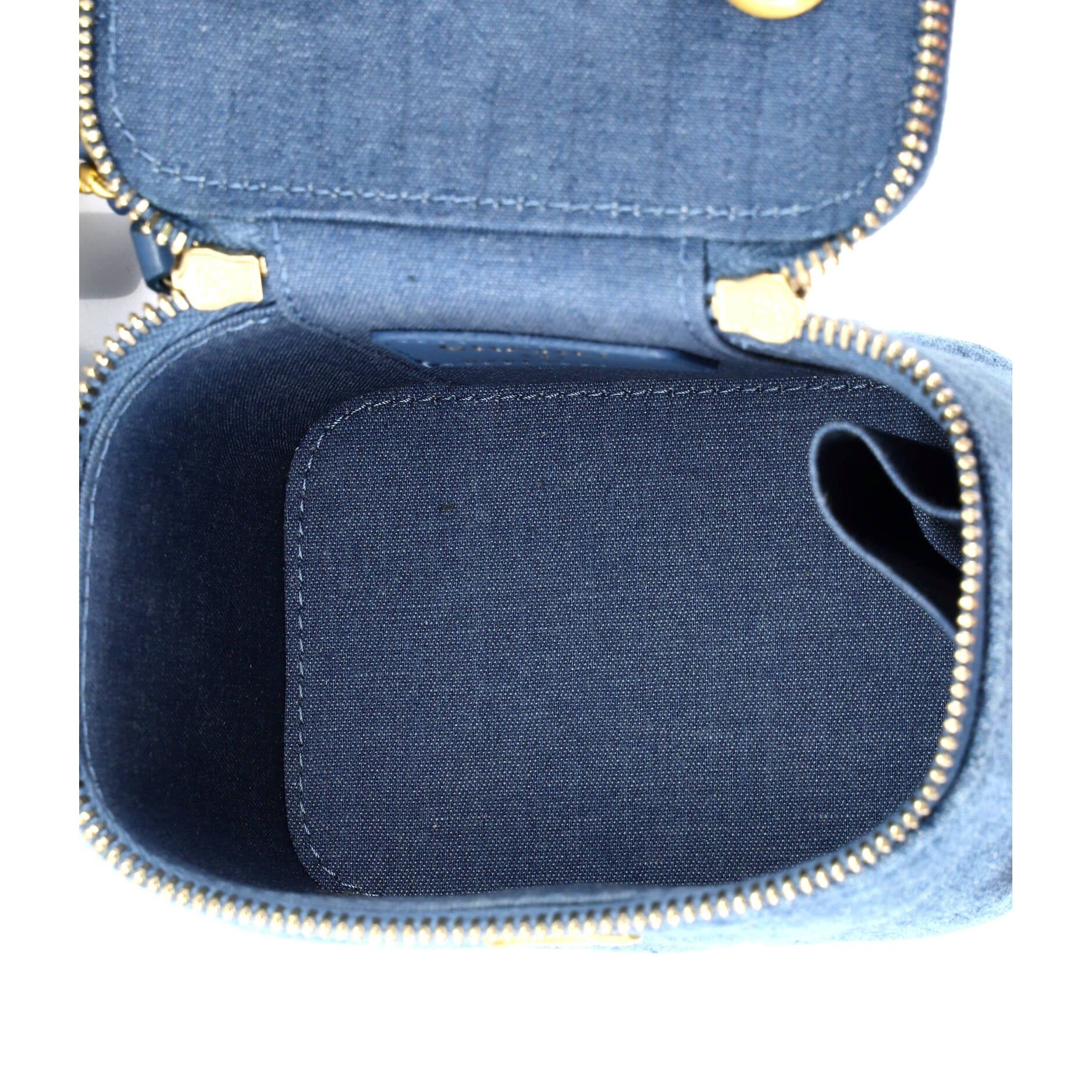 Chanel Pearl Crush Vanity Case with Chain Size ONE SIZE - 6 Thumbnail