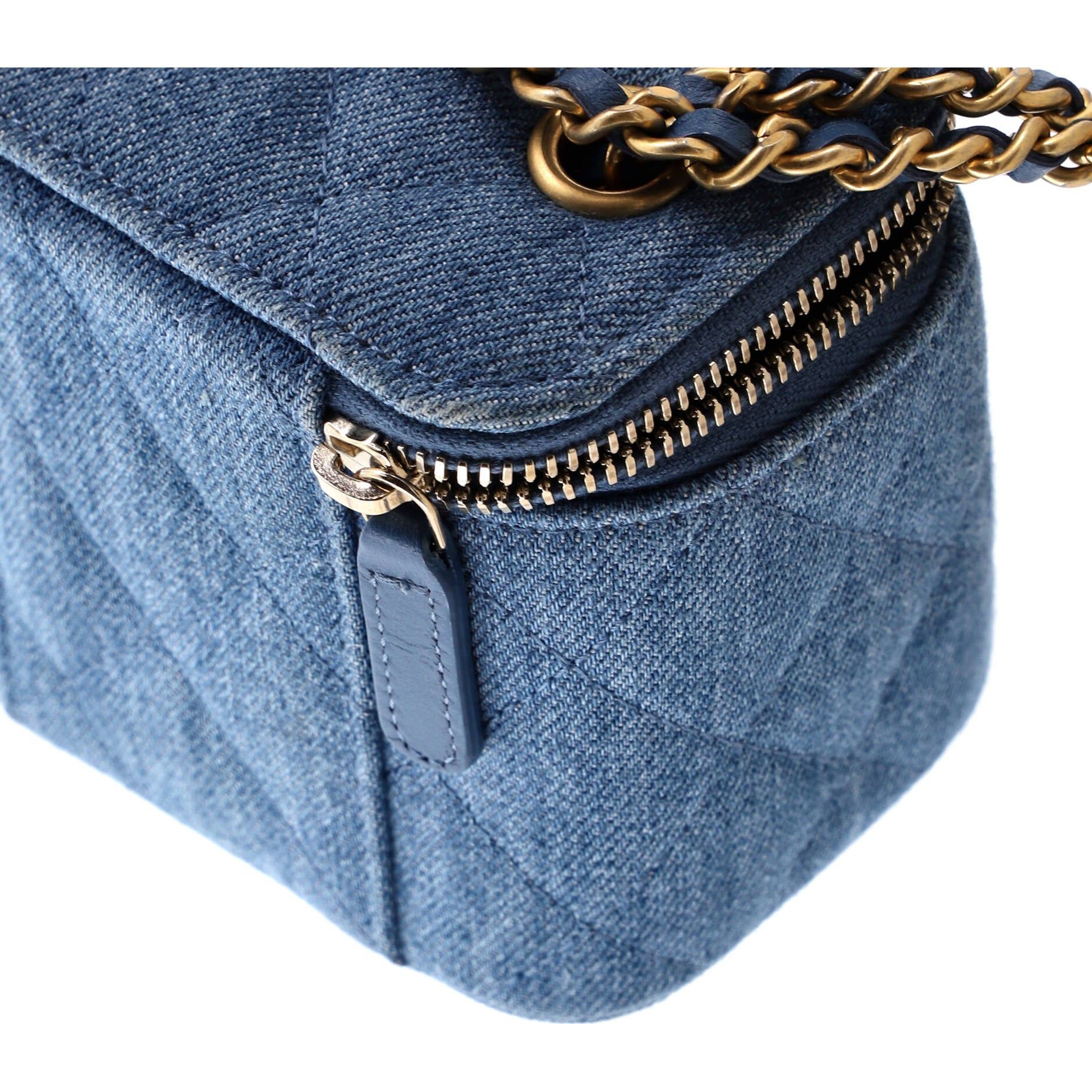 Chanel Pearl Crush Vanity Case with Chain Size ONE SIZE - 7 Thumbnail