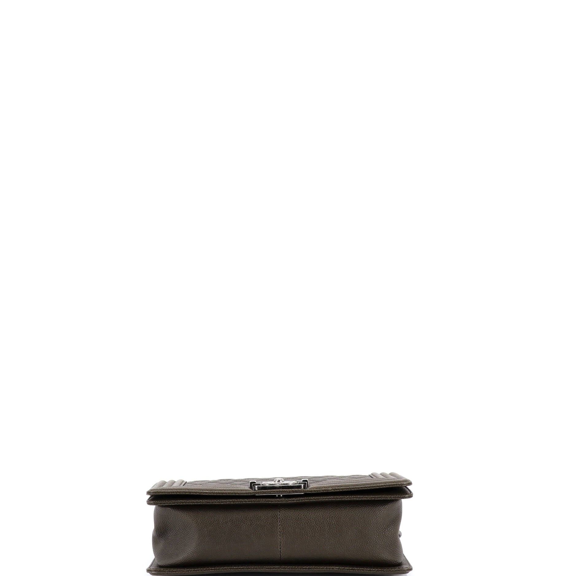 Chanel Boy Flap Bag Size ONE SIZE - 5 Thumbnail