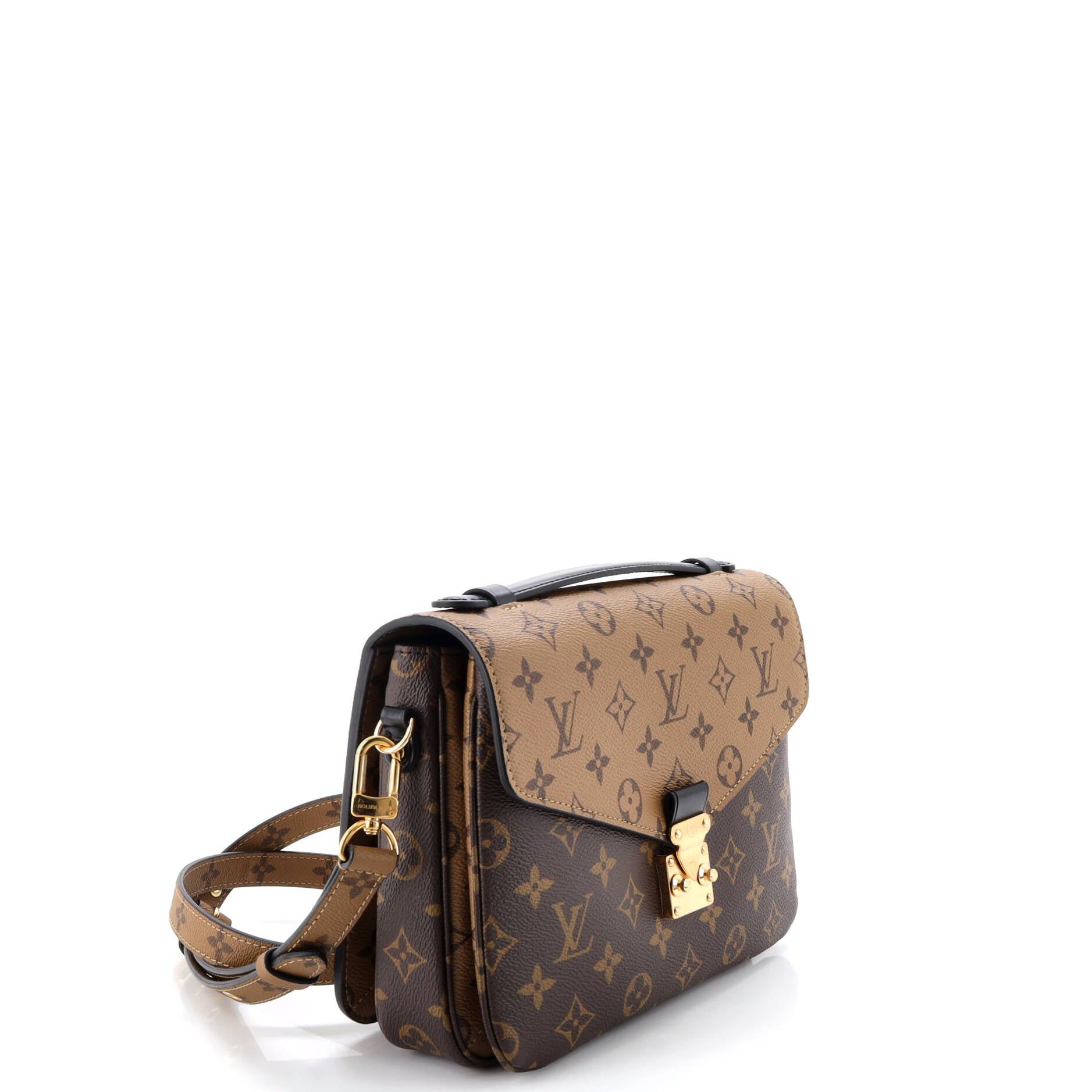 Louis Vuitton Pochette Metis Size ONE SIZE - 2 Thumbnail