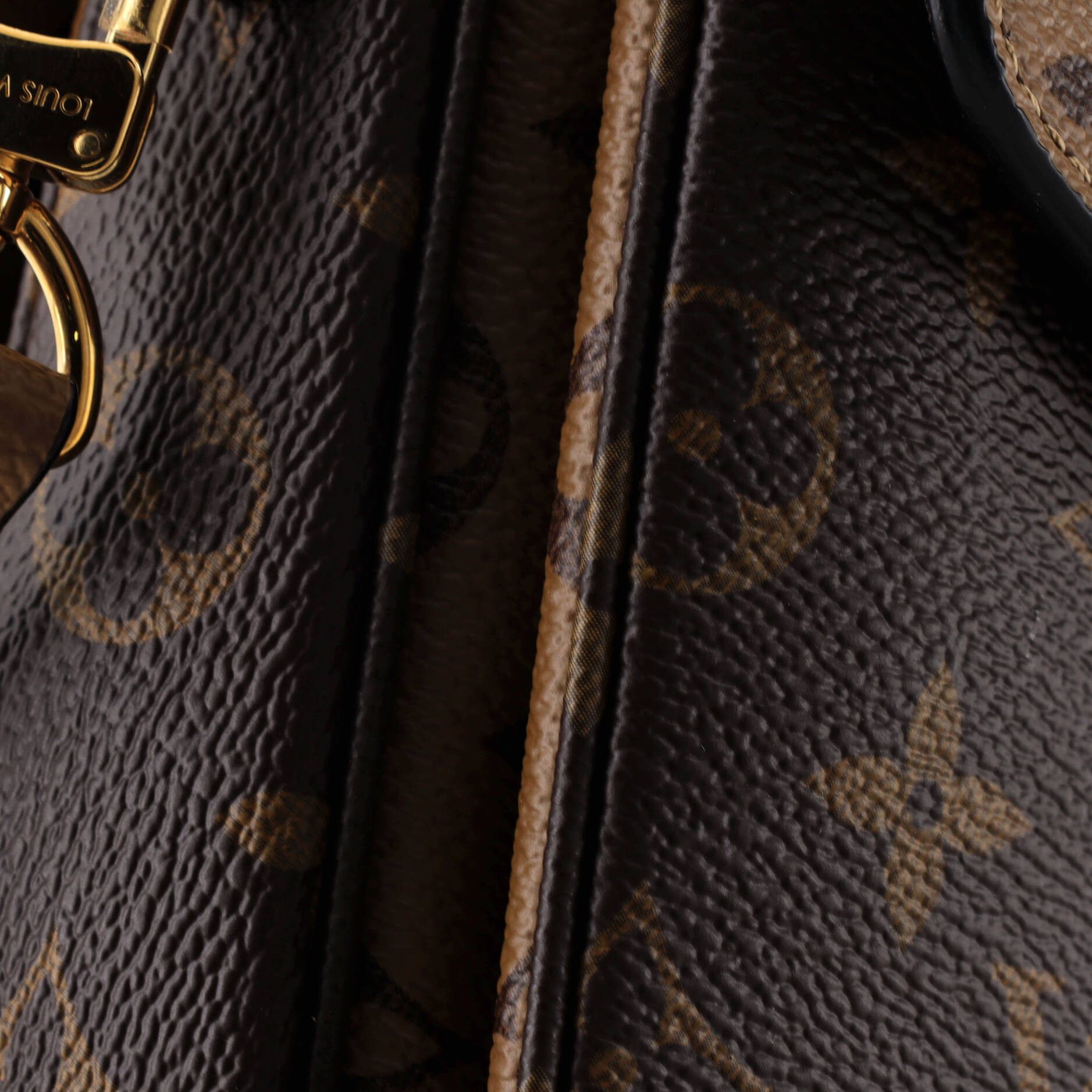 Louis Vuitton Pochette Metis Size ONE SIZE - 6 Thumbnail