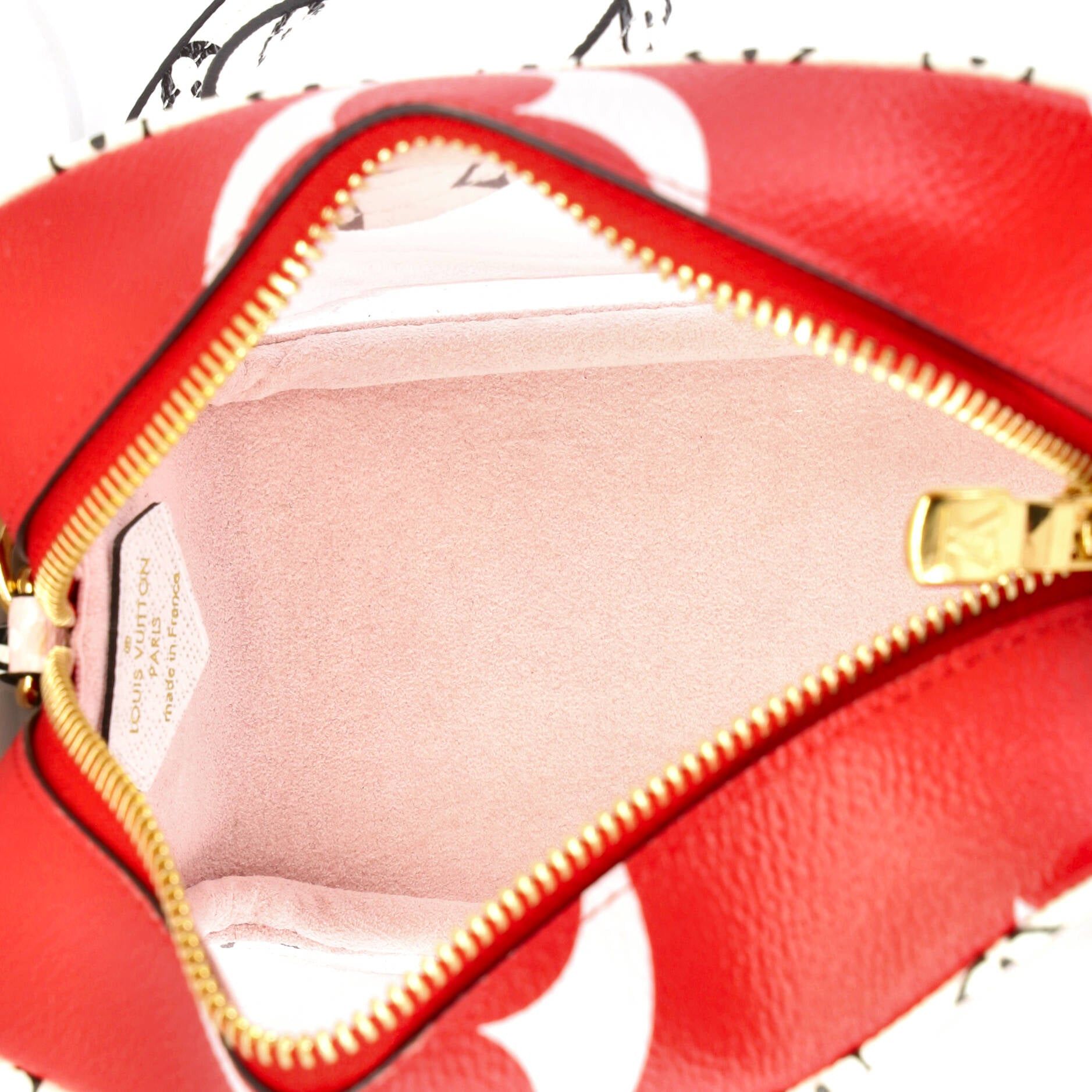 Louis Vuitton Beach Pouch Size ONE SIZE - 5 Thumbnail