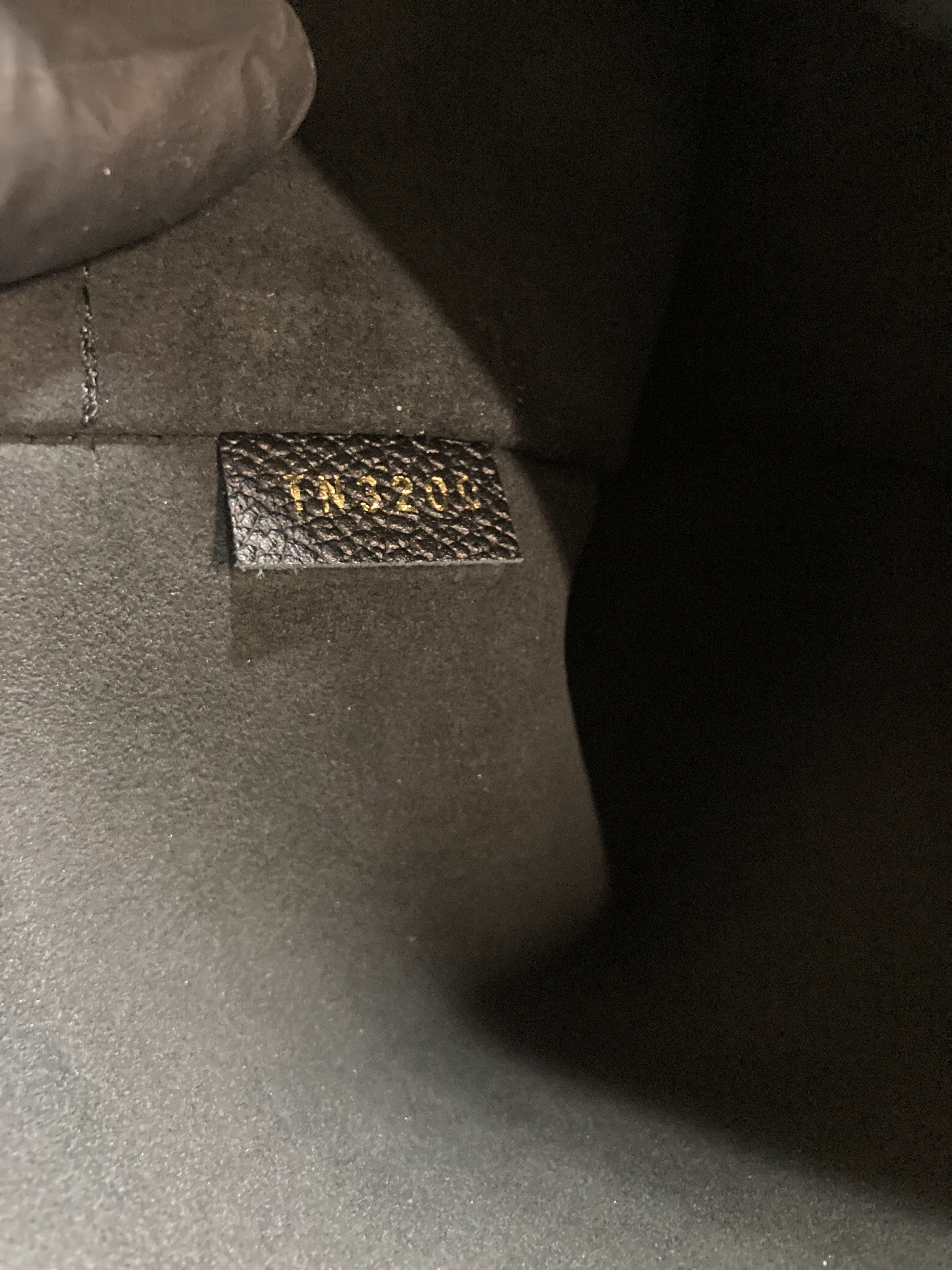 Louis Vuitton Daily Pouch Size ONE SIZE - 7 Thumbnail