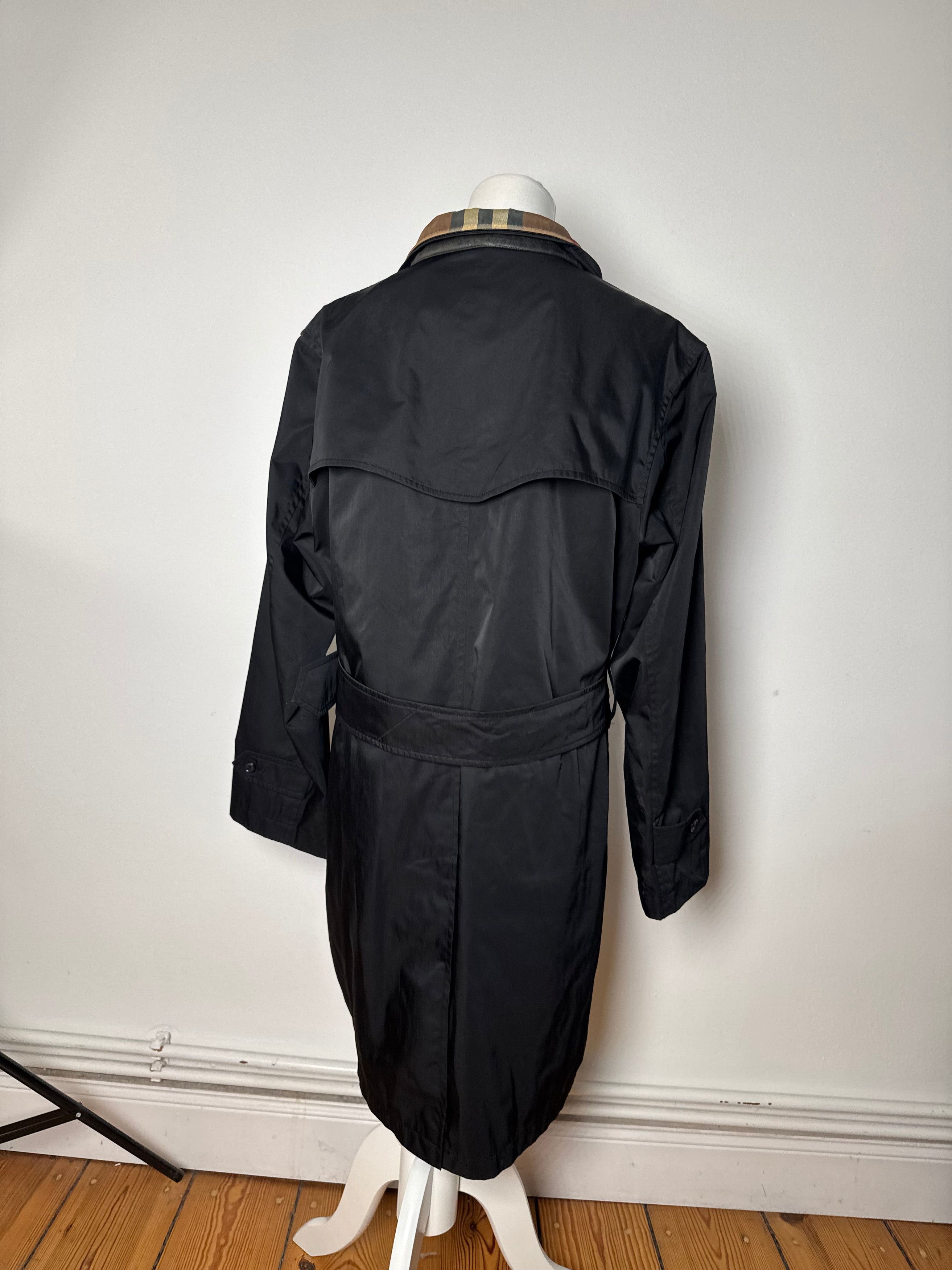 Burberry Vintage Trenchcoat Black Size S / US 4 / IT 40 - 3 Thumbnail