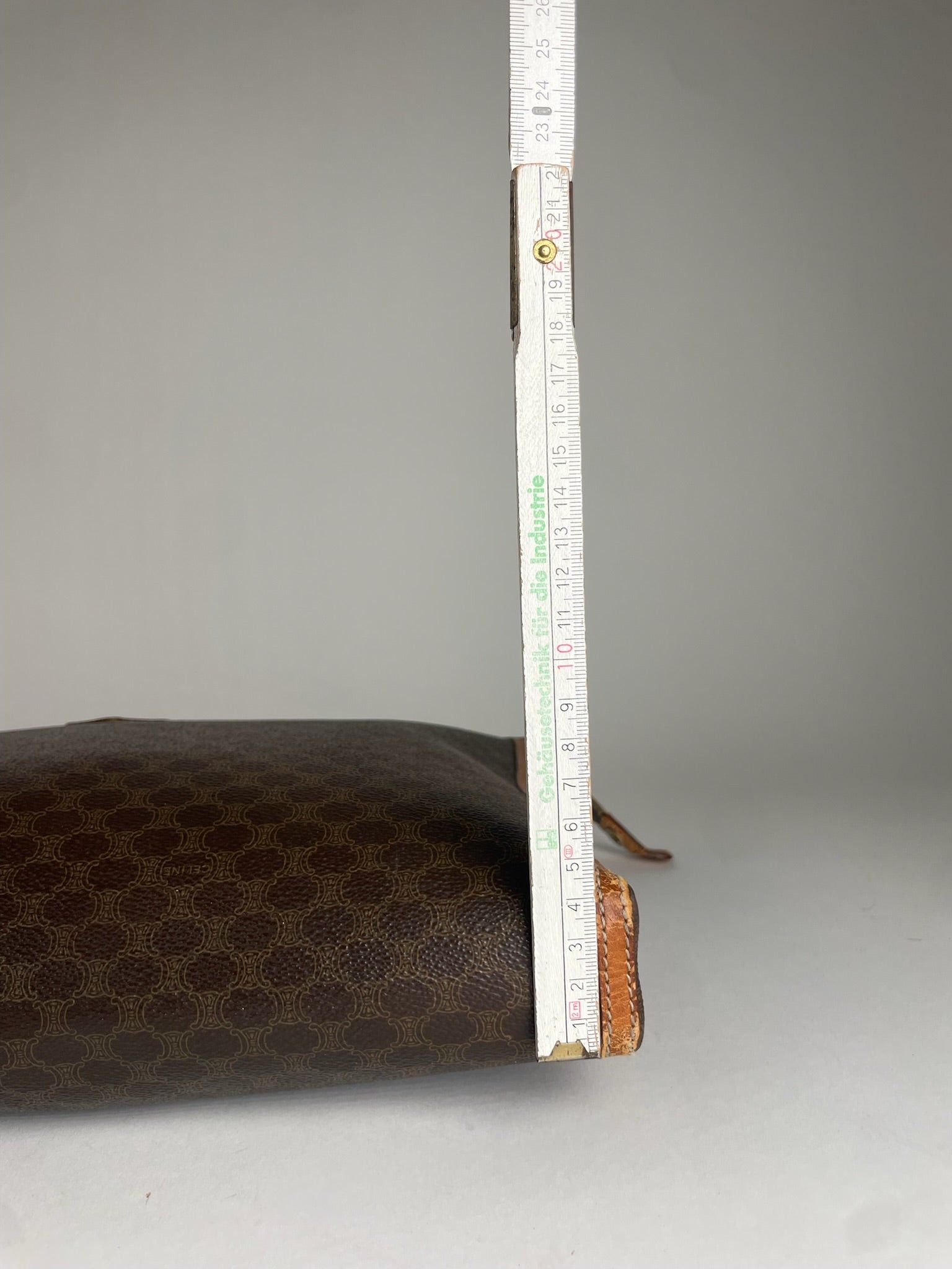 Celine Vintage Paris Monogram Leather Clutch Brown Size ONE SIZE - 14 Thumbnail