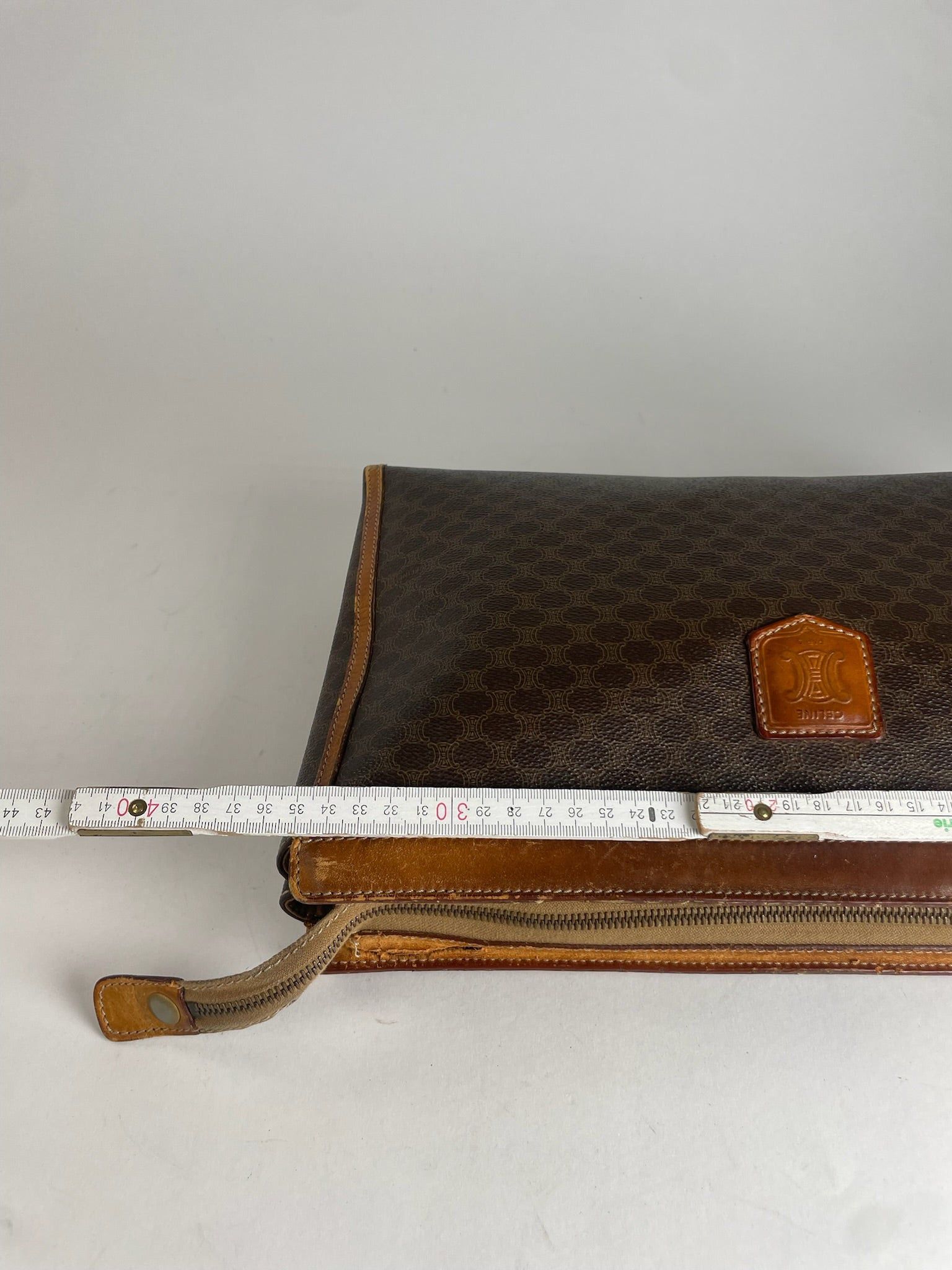 Celine Vintage Paris Monogram Leather Clutch Brown Size ONE SIZE - 12 Thumbnail