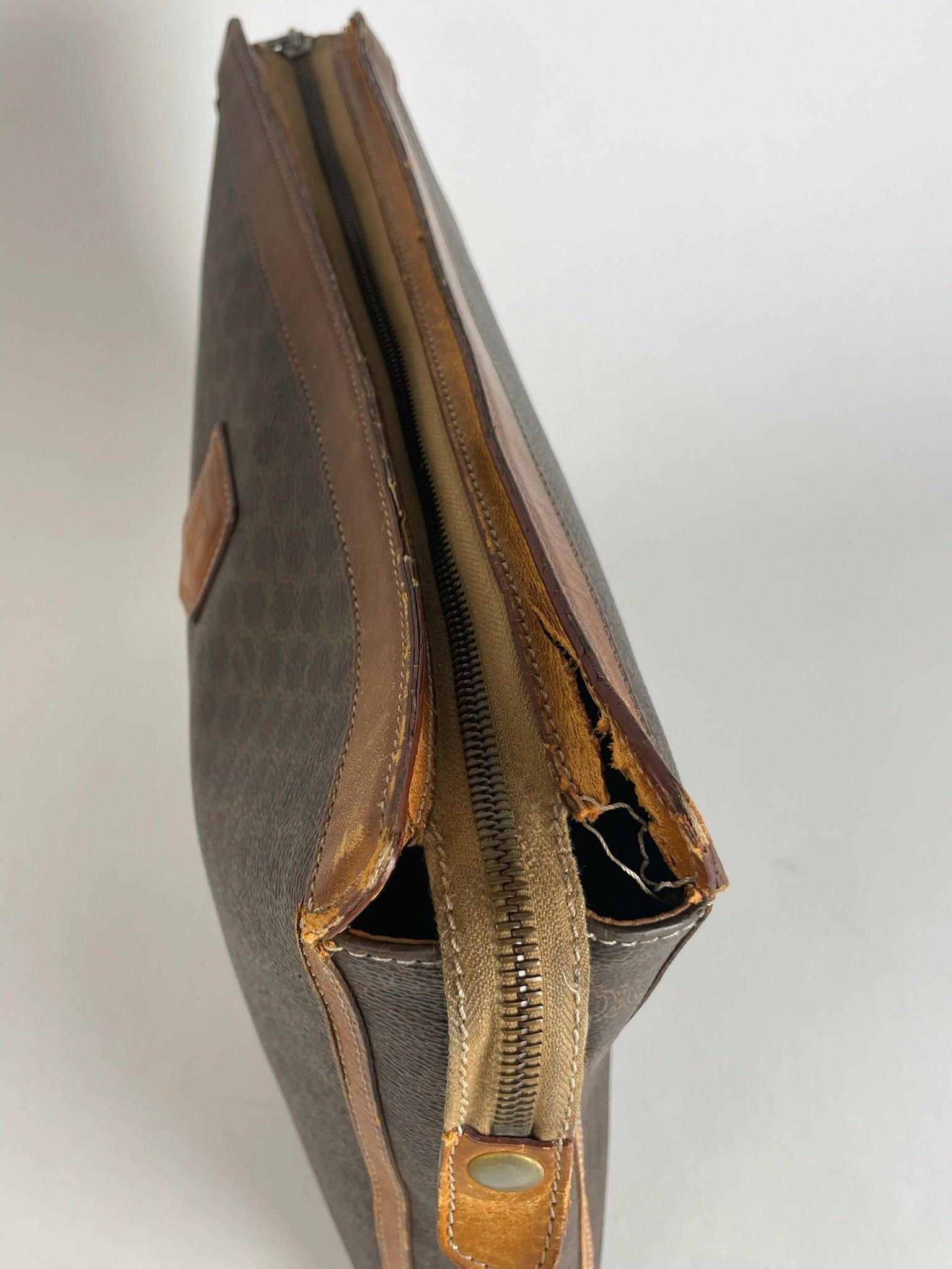 Celine Vintage Paris Monogram Leather Clutch Brown Size ONE SIZE - 10 Thumbnail