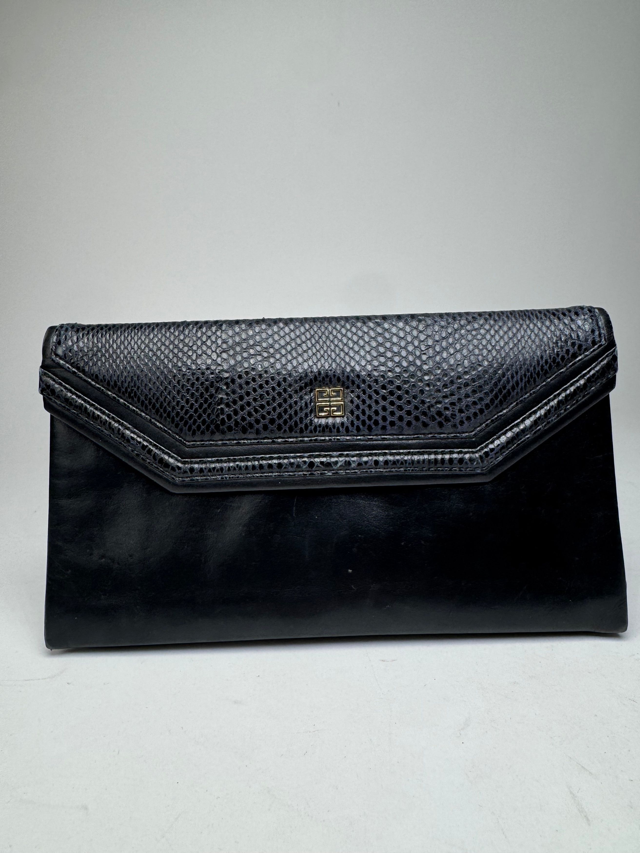 Givenchy Vintage Snake Emblossed Leather Clutch black Size ONE SIZE - 10 Thumbnail