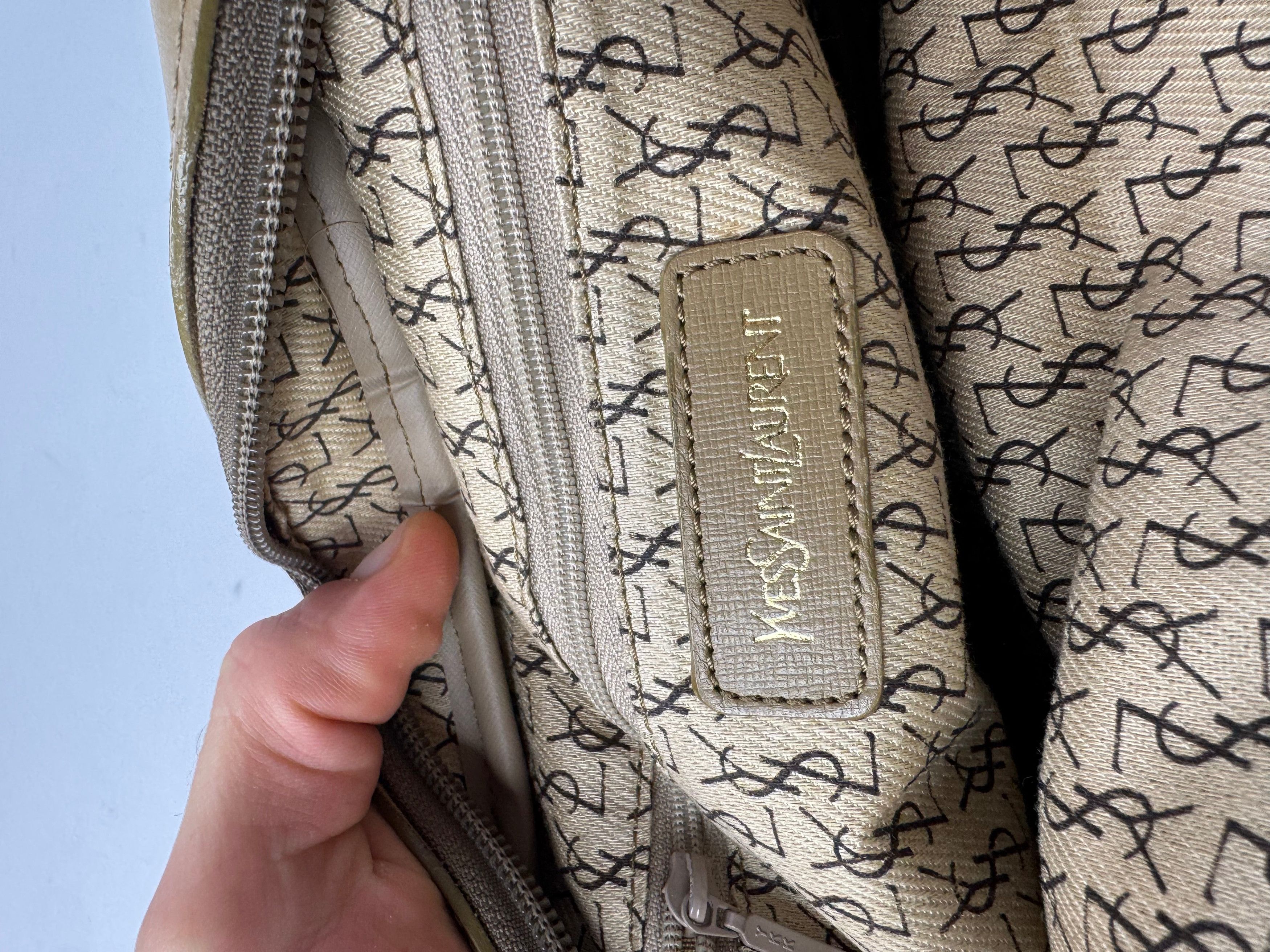 Other Vintage Yves Saint Laurent Stone Emblossed Leather Shoulder Size ONE SIZE - 3 Thumbnail