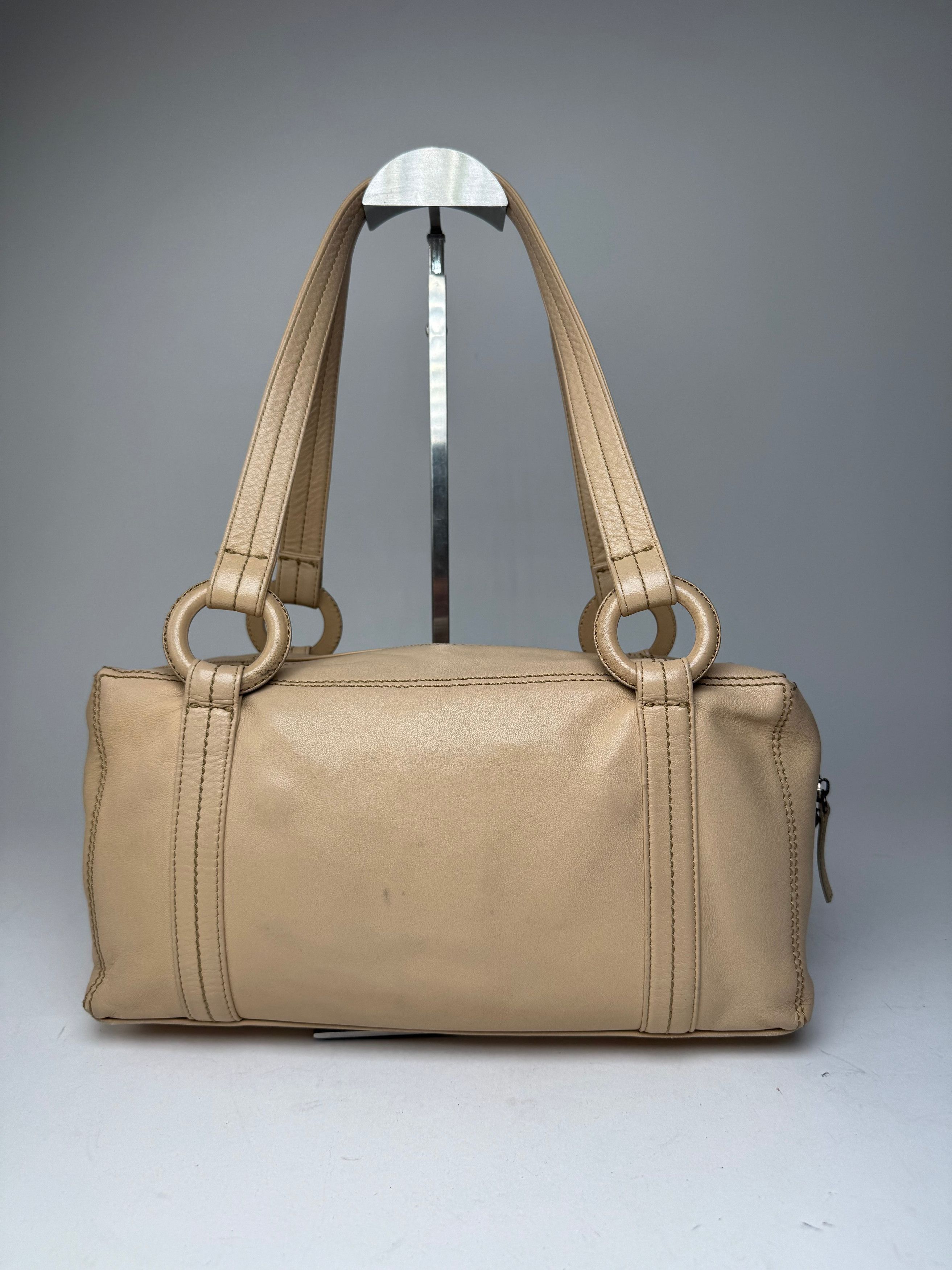 Issey Miyake Vintage Leather Handbag Beige Size ONE SIZE - 2 Thumbnail