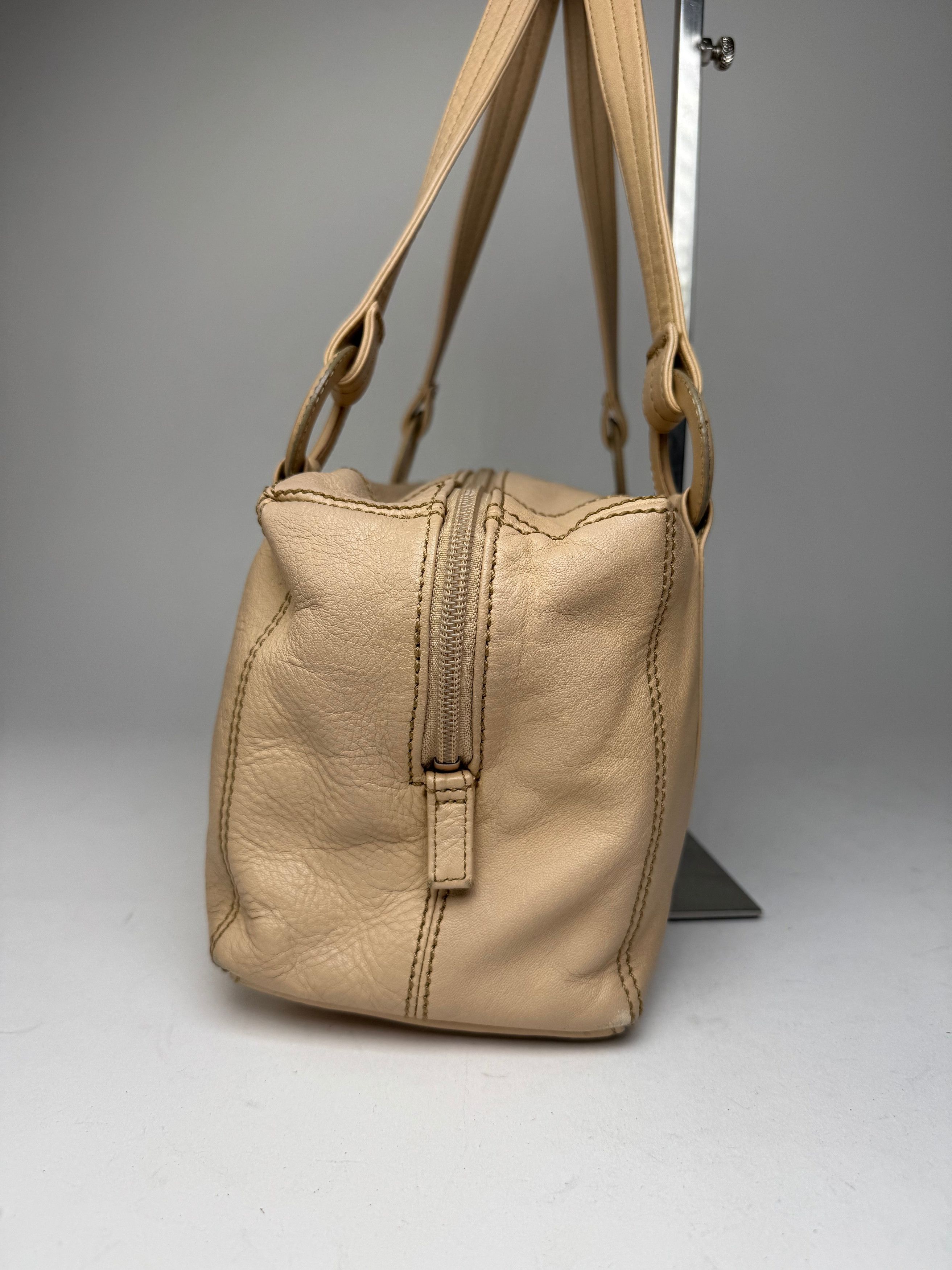 Issey Miyake Vintage Leather Handbag Beige Size ONE SIZE - 8 Thumbnail