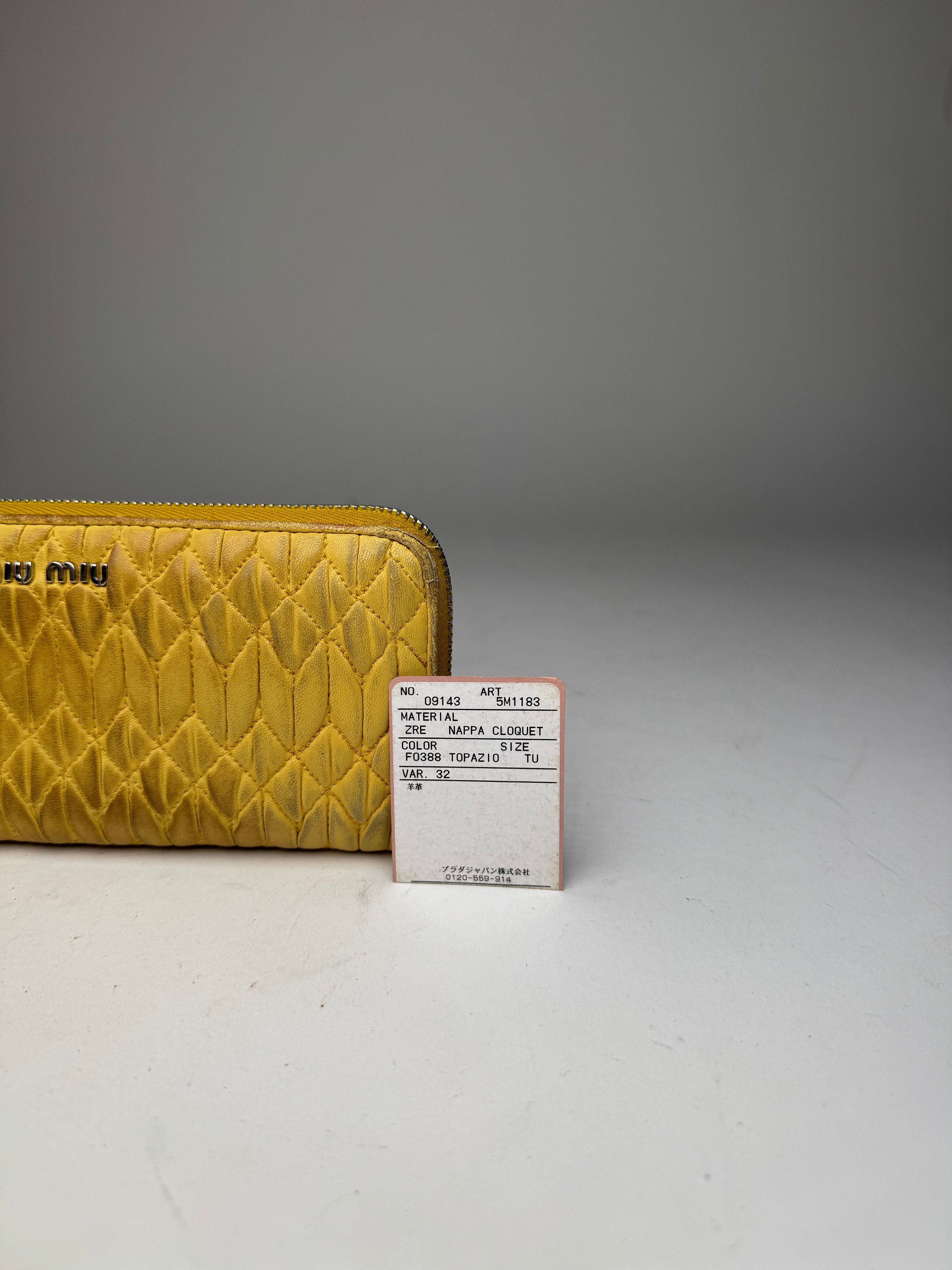 Miu Miu Vintage Metallasse Leather Wallet Yellow Size ONE SIZE - 3 Thumbnail