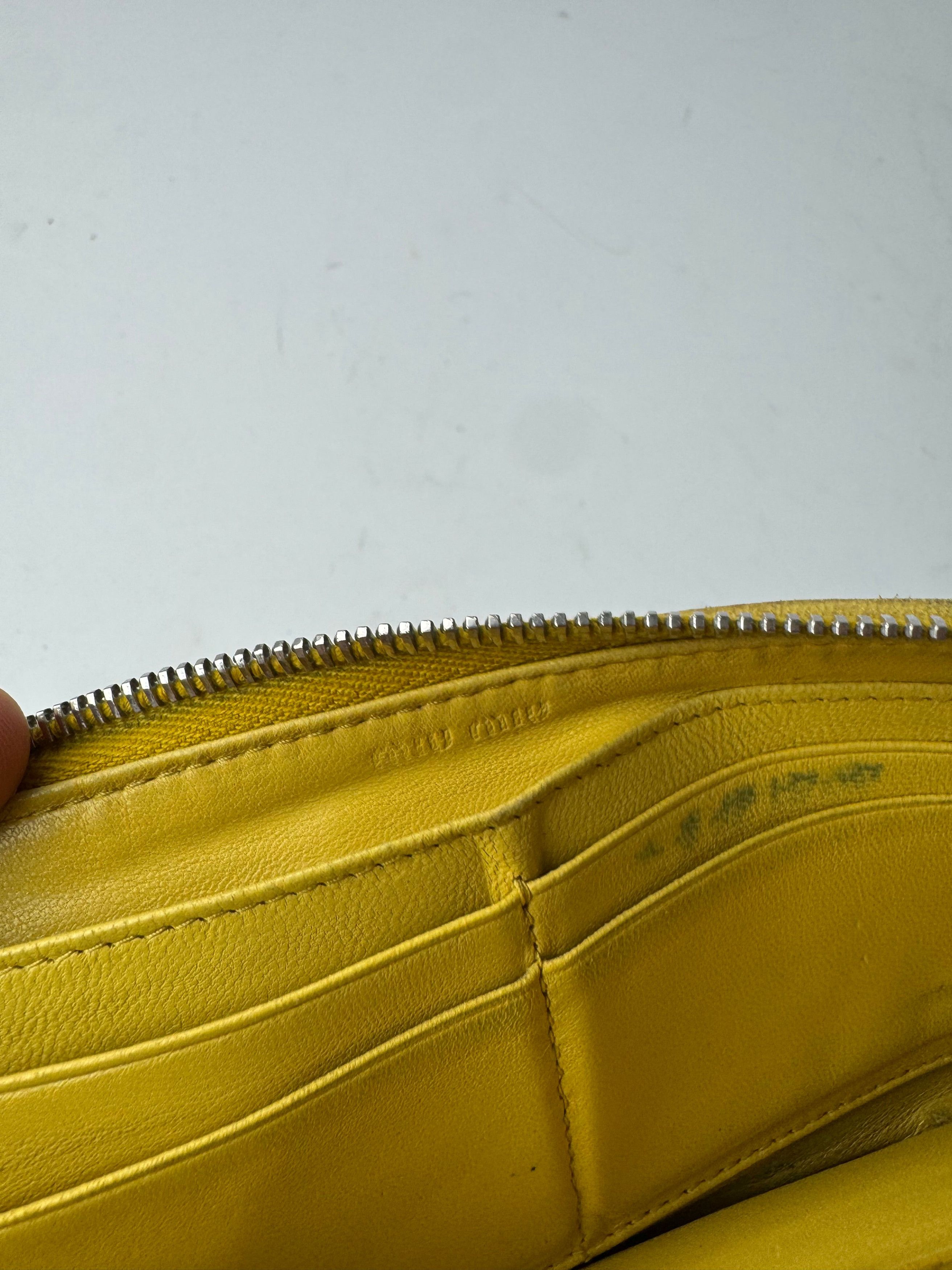 Miu Miu Vintage Metallasse Leather Wallet Yellow Size ONE SIZE - 5 Thumbnail