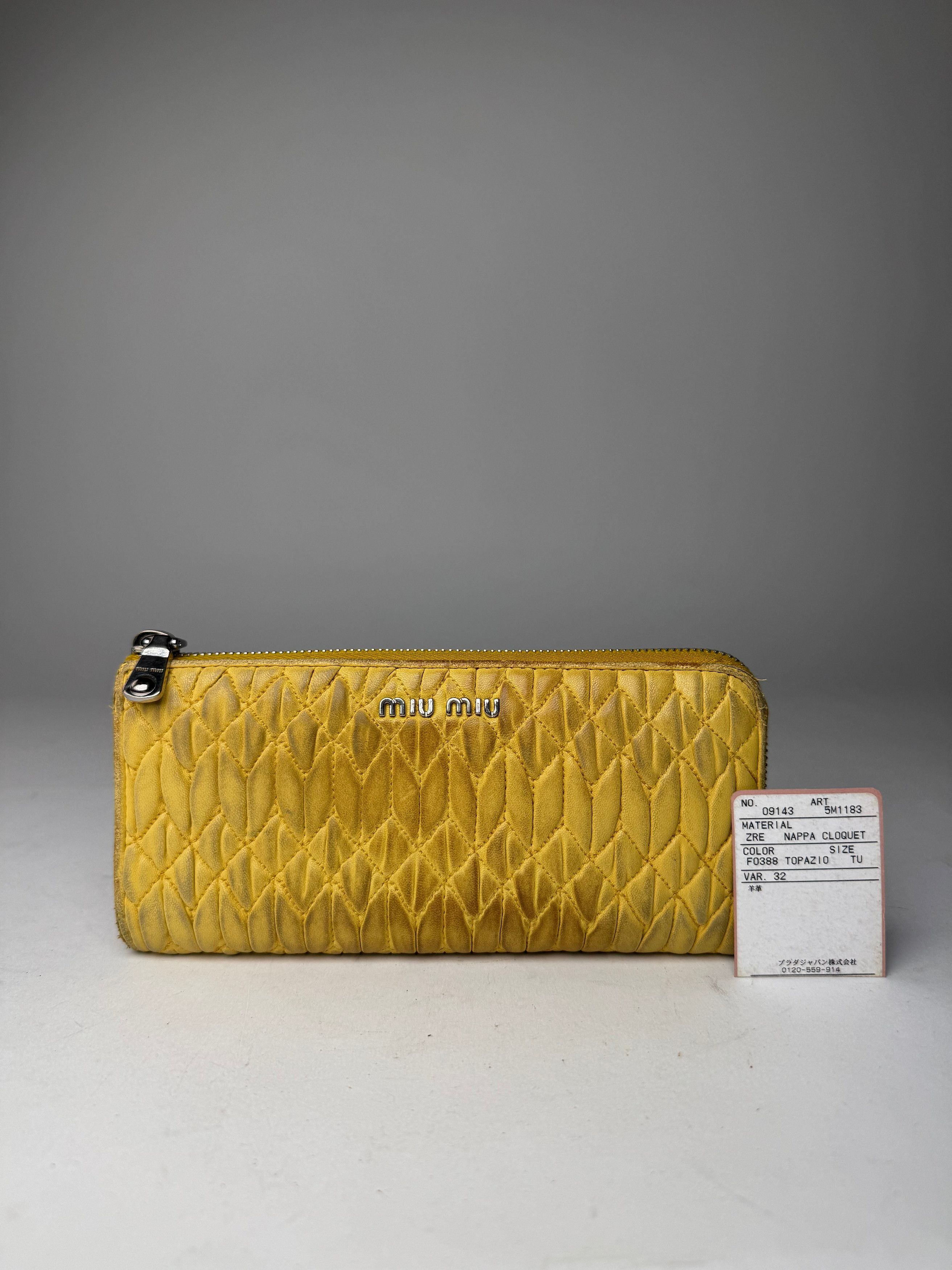 Miu Miu Vintage Metallasse Leather Wallet Yellow Size ONE SIZE - 9 Thumbnail