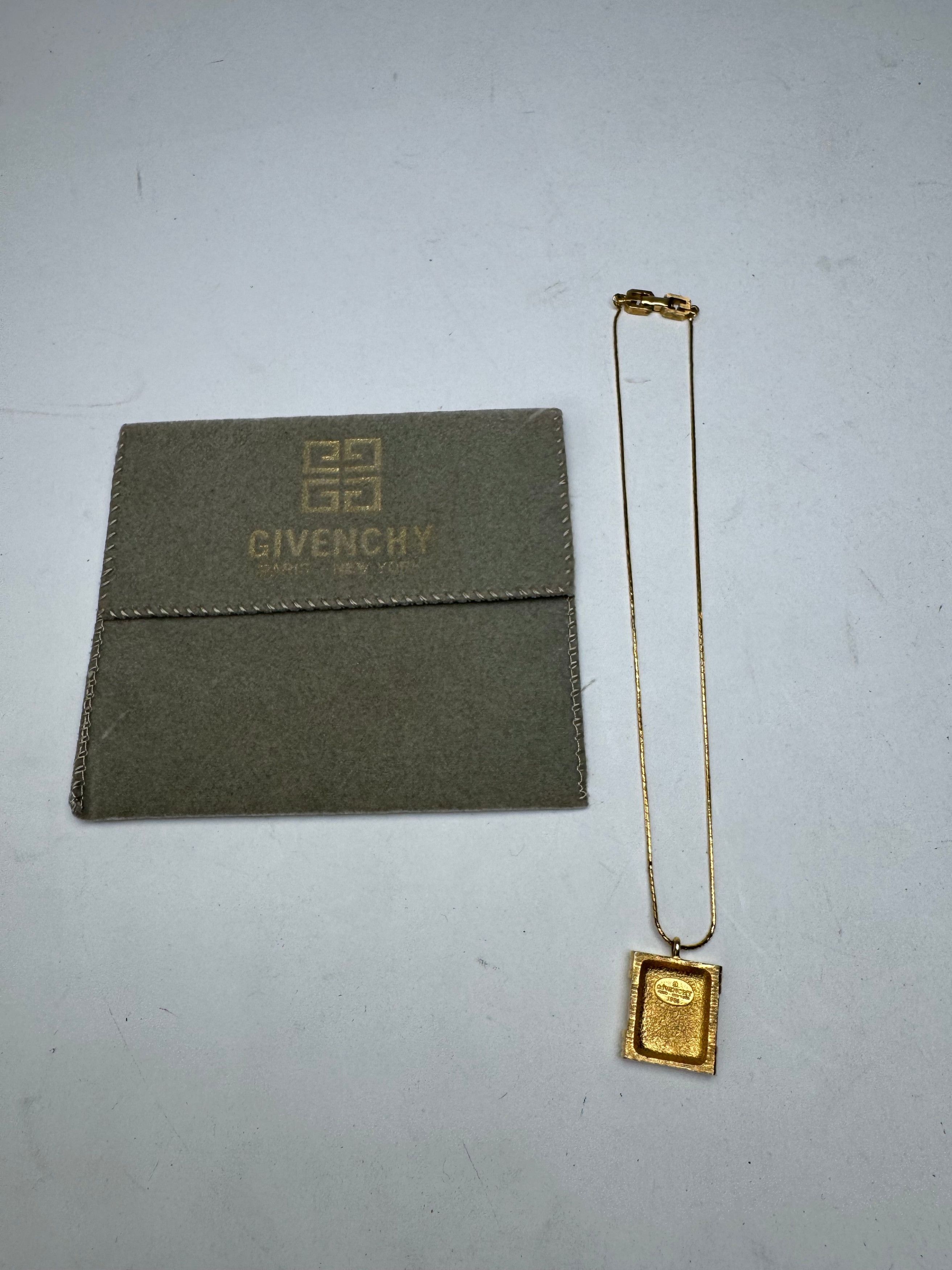 Givenchy Vintage Gold Plated G Collier Golden Size ONE SIZE - 6 Thumbnail
