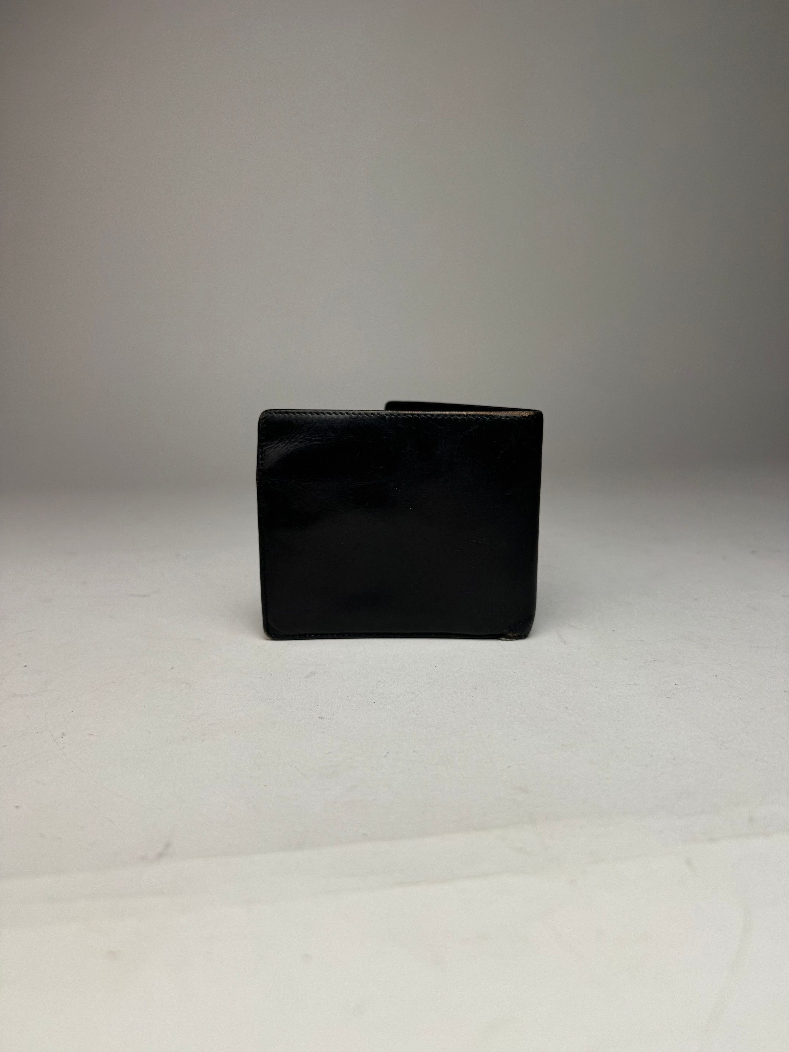 Gucci Vintage Flapable Leather Wallet Black Size ONE SIZE - 3 Thumbnail