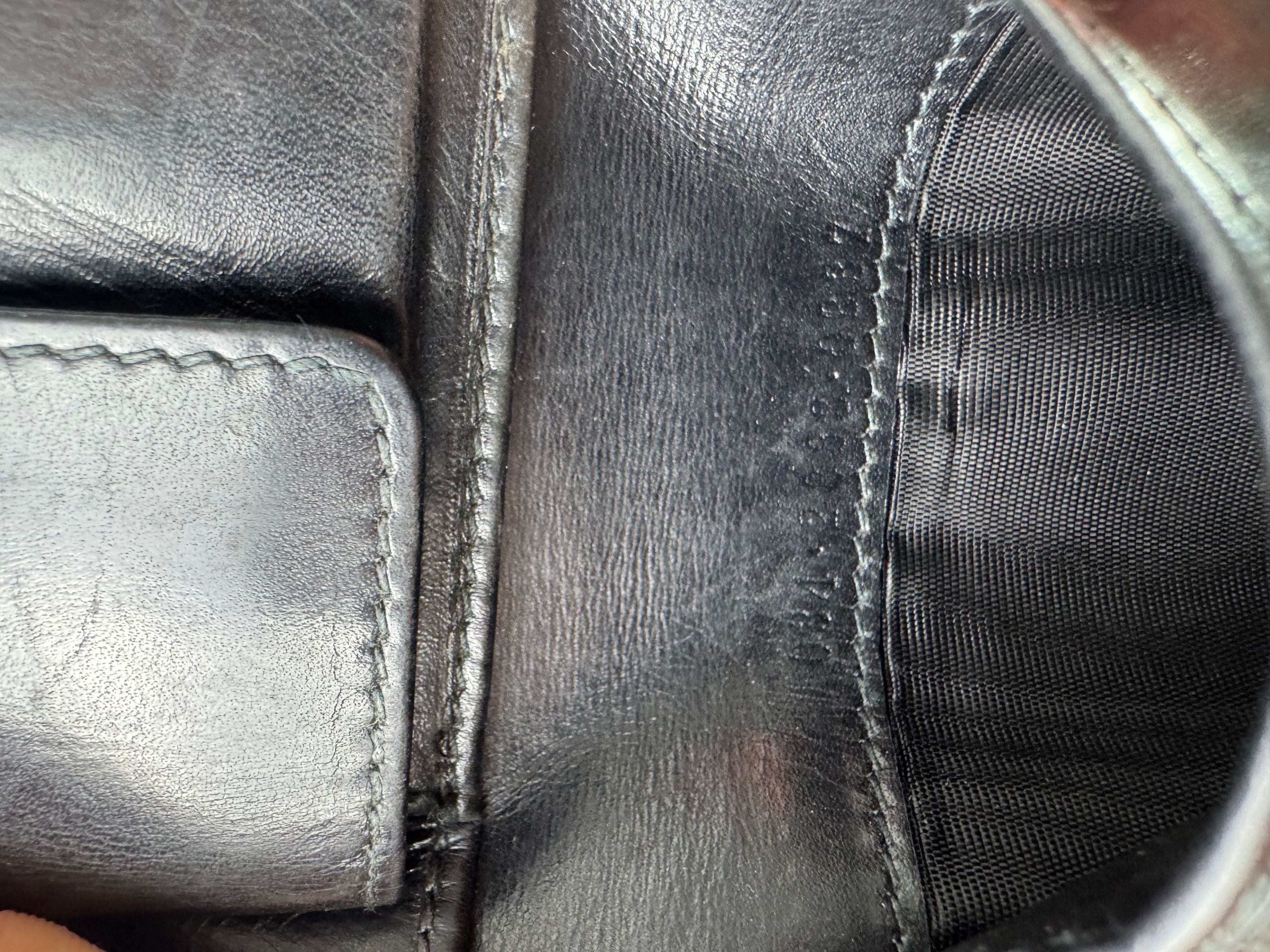 Gucci Vintage Flapable Leather Wallet Black Size ONE SIZE - 6 Thumbnail