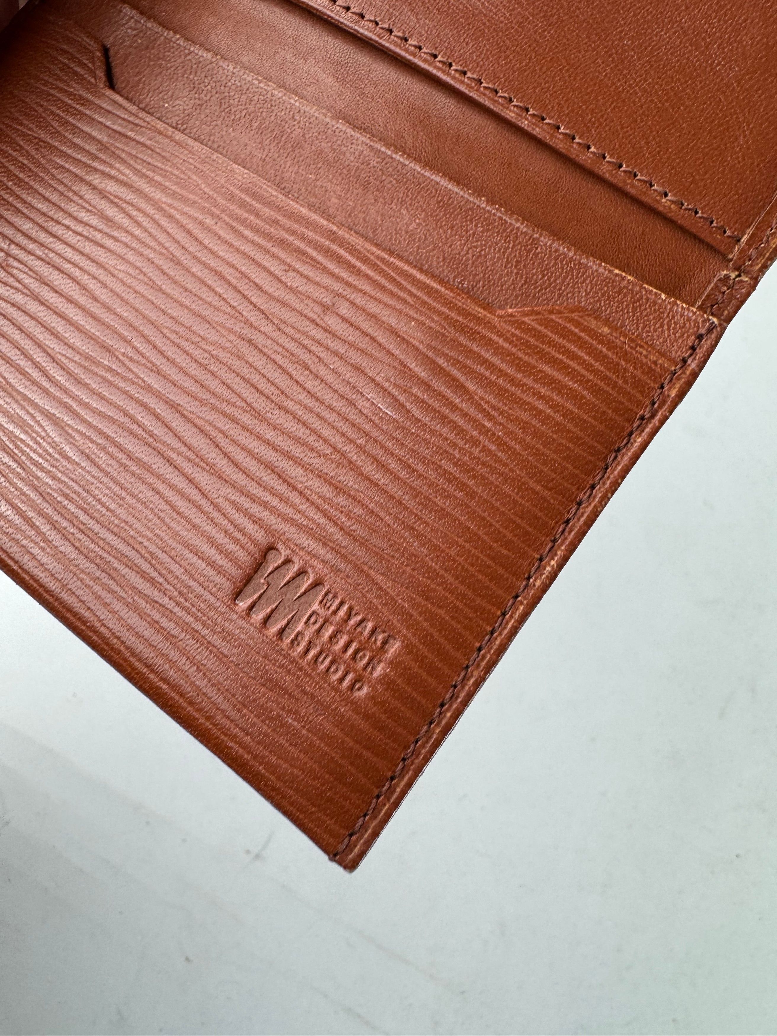 Issey Miyake Vintage Riffled Leather Card Holder Brown Size ONE SIZE - 4 Thumbnail