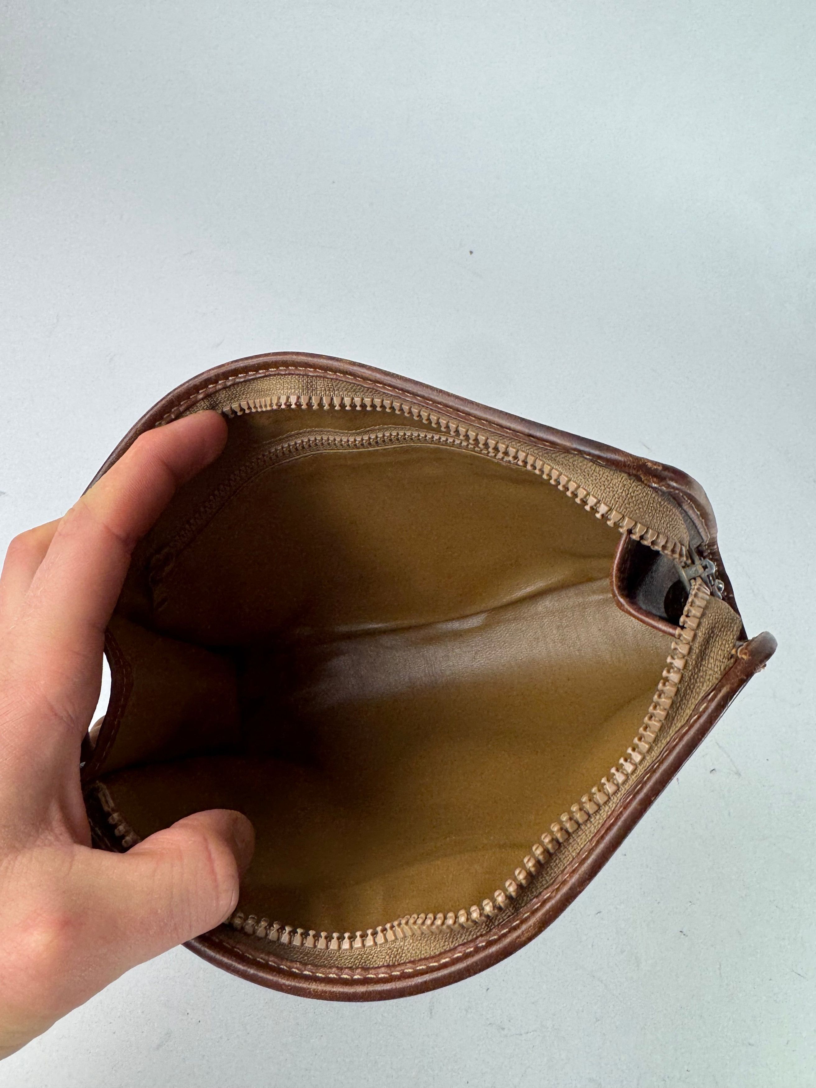 Celine Vintage Paris Monogram Leather clutch brown Size ONE SIZE - 3 Thumbnail