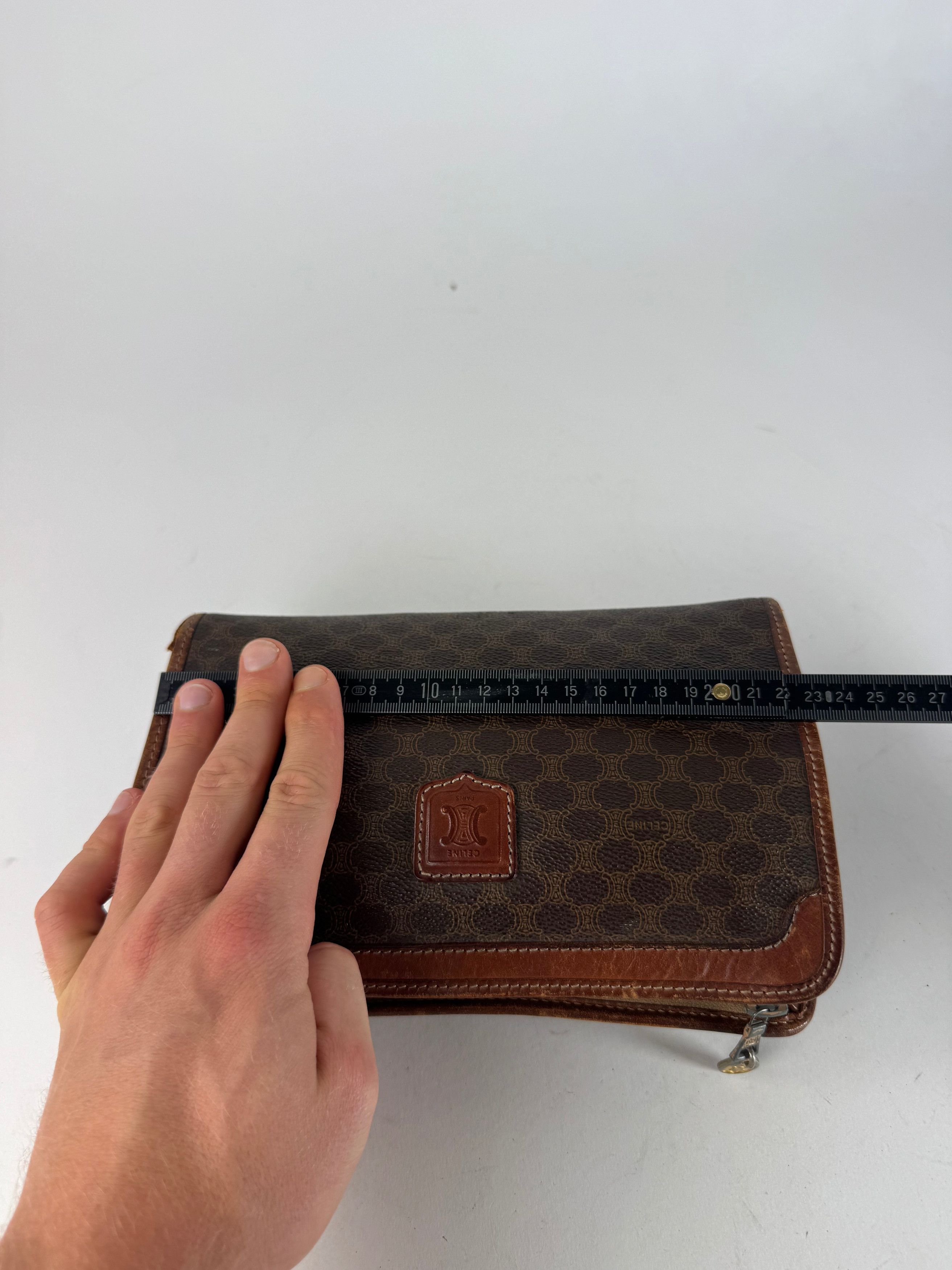 Celine Vintage Paris Monogram Leather clutch brown Size ONE SIZE - 9 Thumbnail