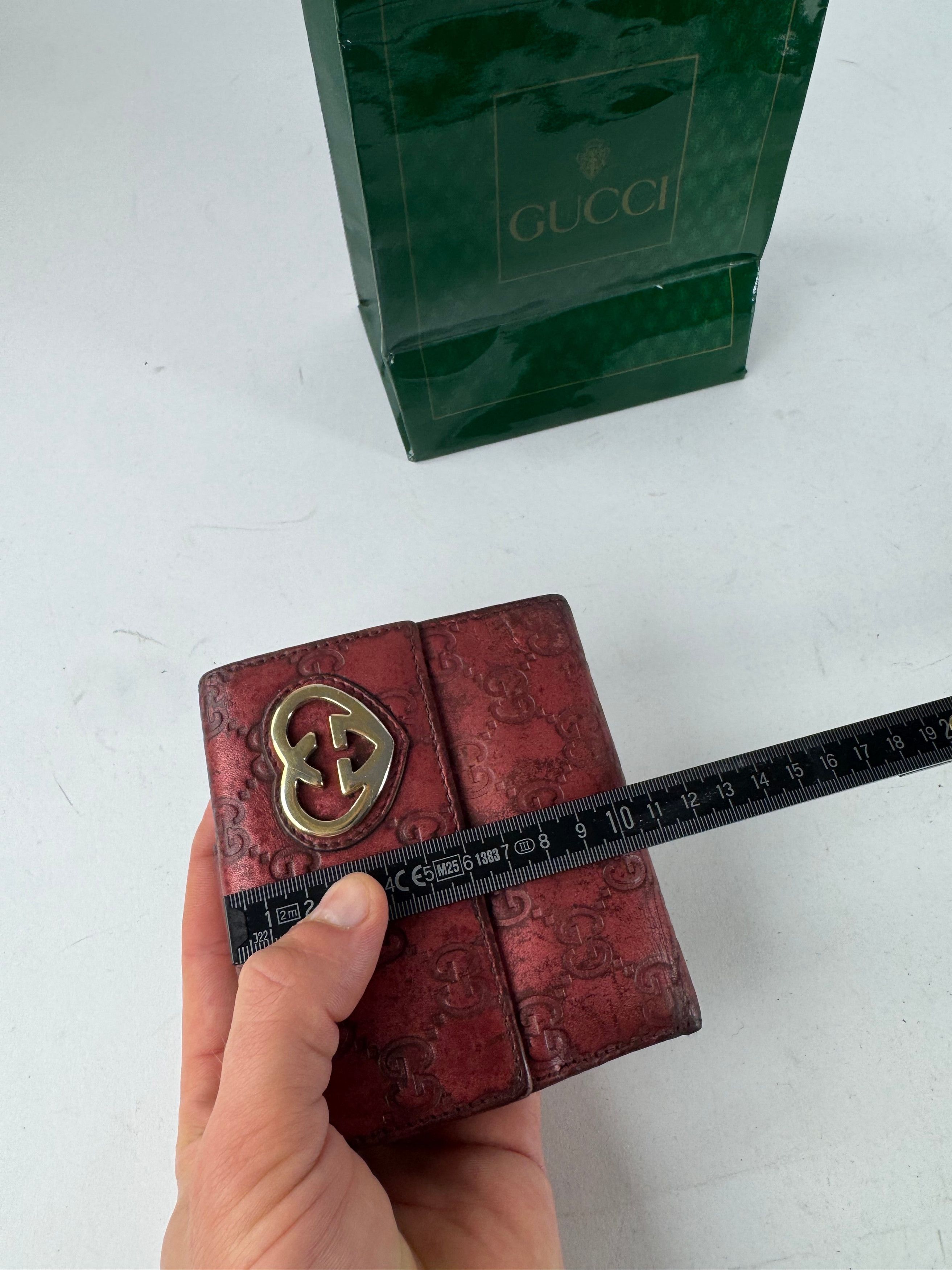Gucci Vintage Metallic Monogram Leather Wallet Red Size ONE SIZE - 12 Thumbnail