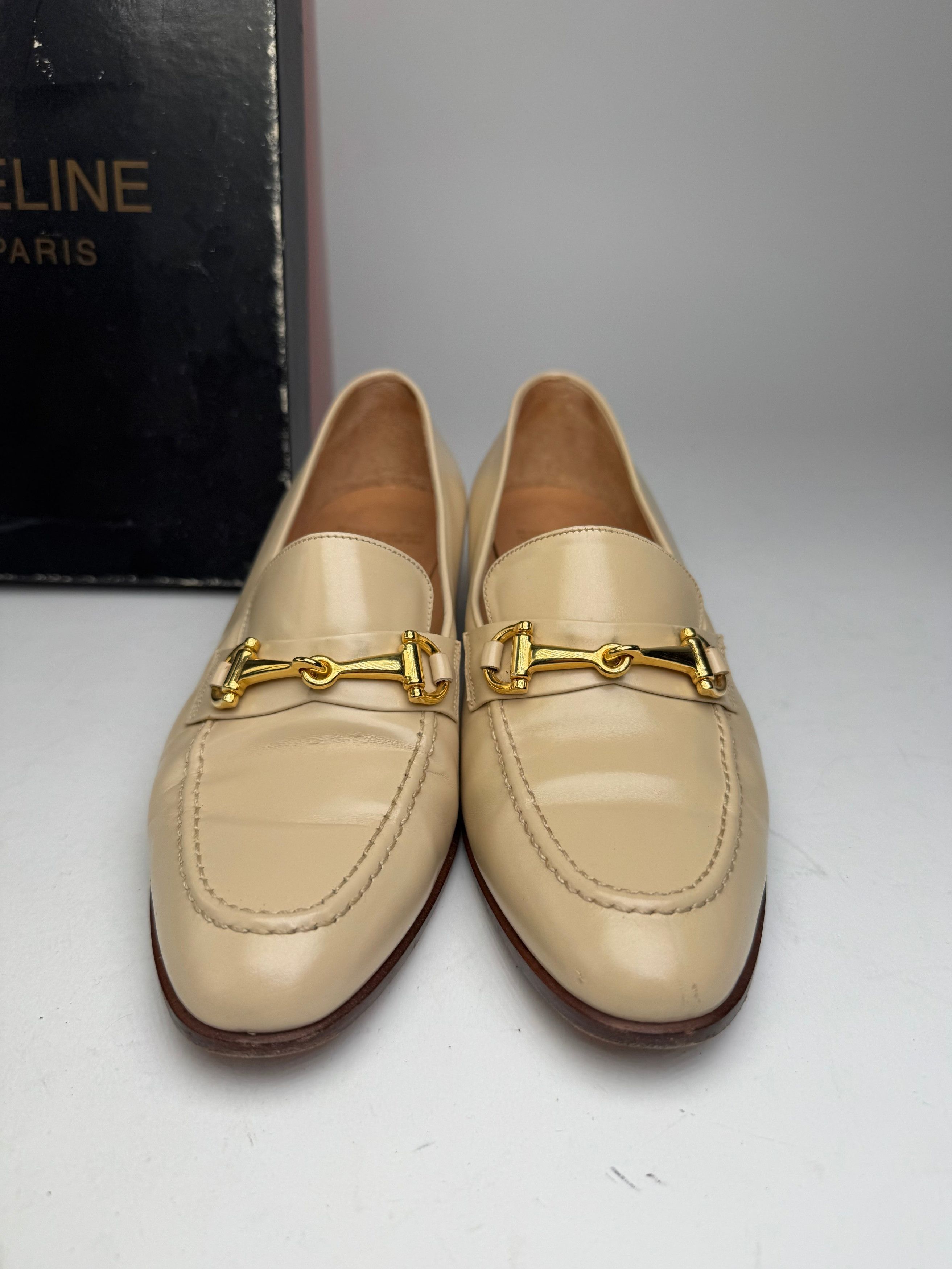Celine Vintage Patent Leather Loafer Beige Size US 5 / IT 35 - 3 Thumbnail
