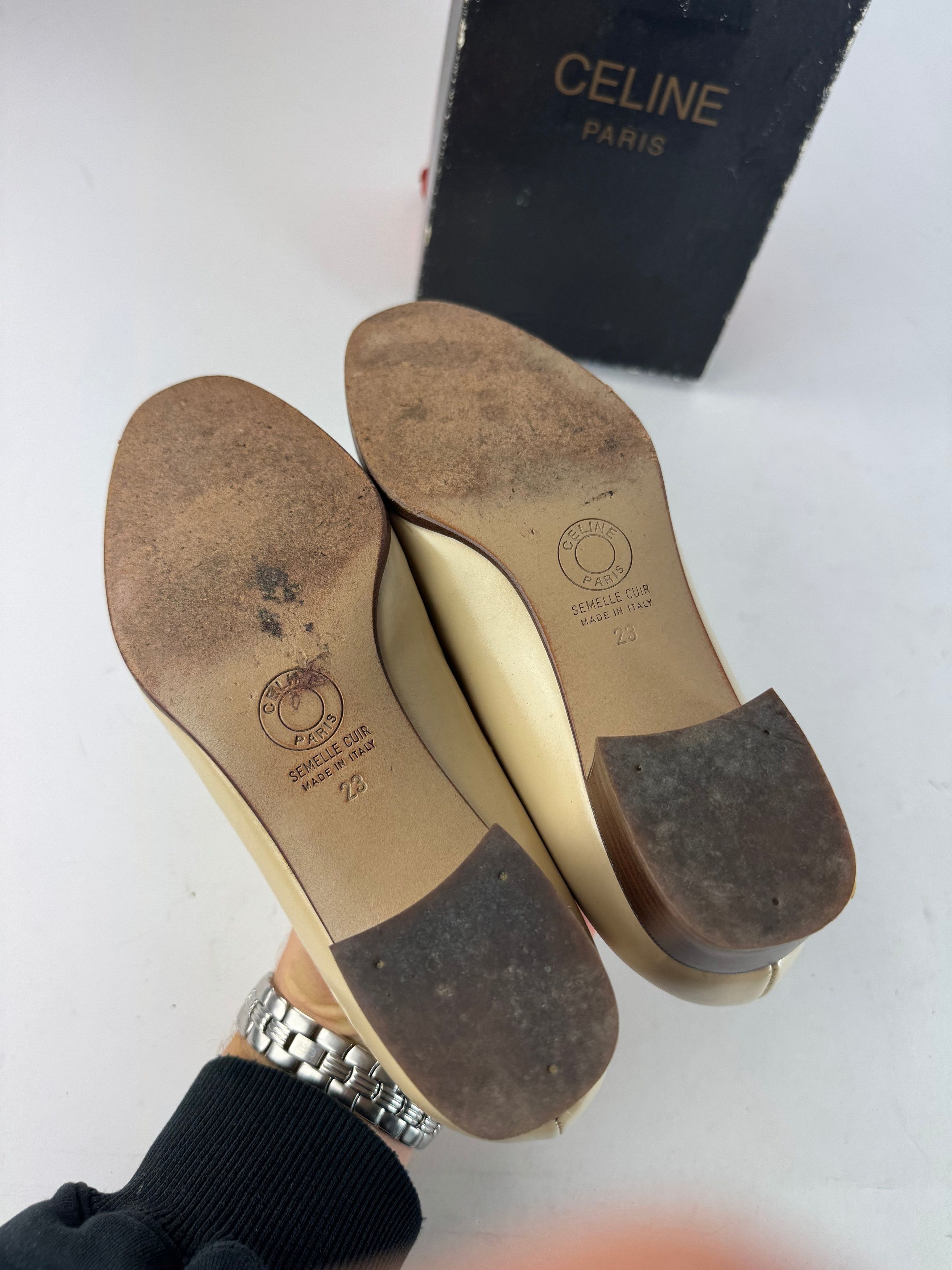 Celine Vintage Patent Leather Loafer Beige Size US 5 / IT 35 - 8 Thumbnail